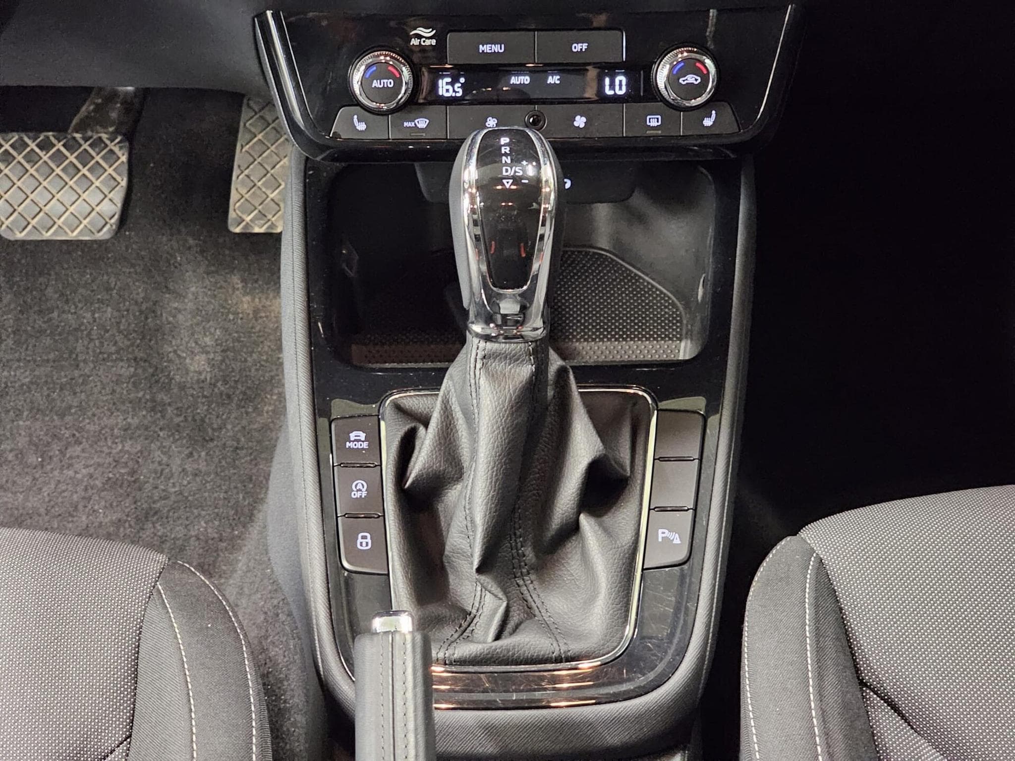 Skoda Fabia Selection 1,0 TSI 85kW 7-DSG (2024) - Foto 13