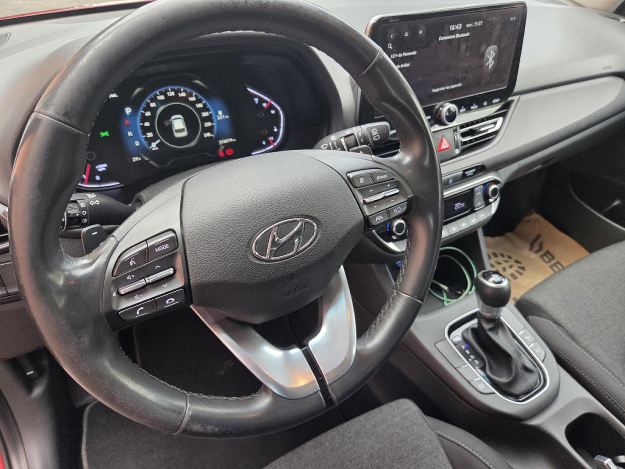 Hyundai i30 SW 1.6 CRDI 136 CV BVA Garantie 12 Mois (2021) - Foto 16