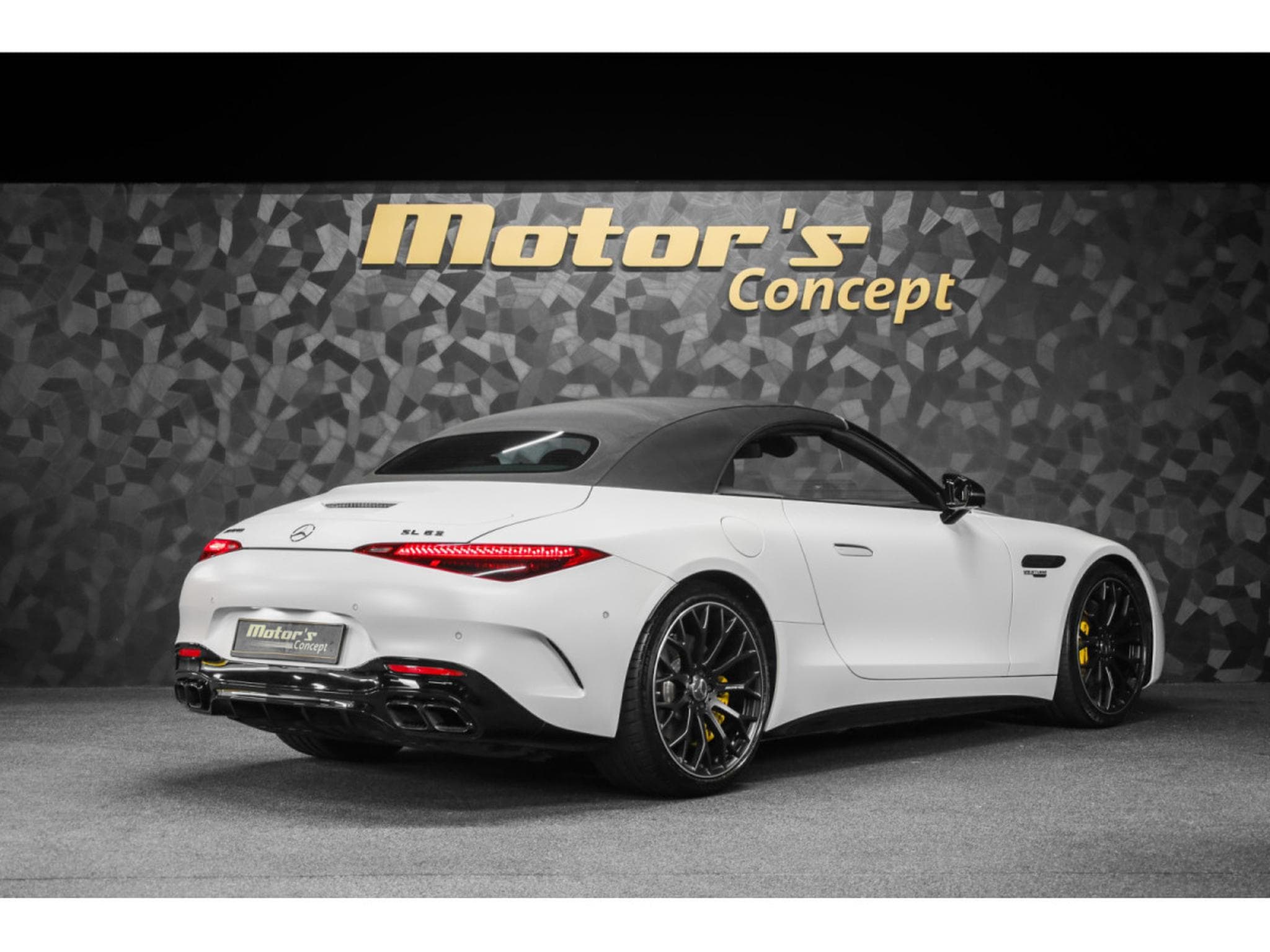 Mercedes SL 63 AMG 4 MATIC + / MANUFAKTUR Opalite White Magno (2022) - Foto 3
