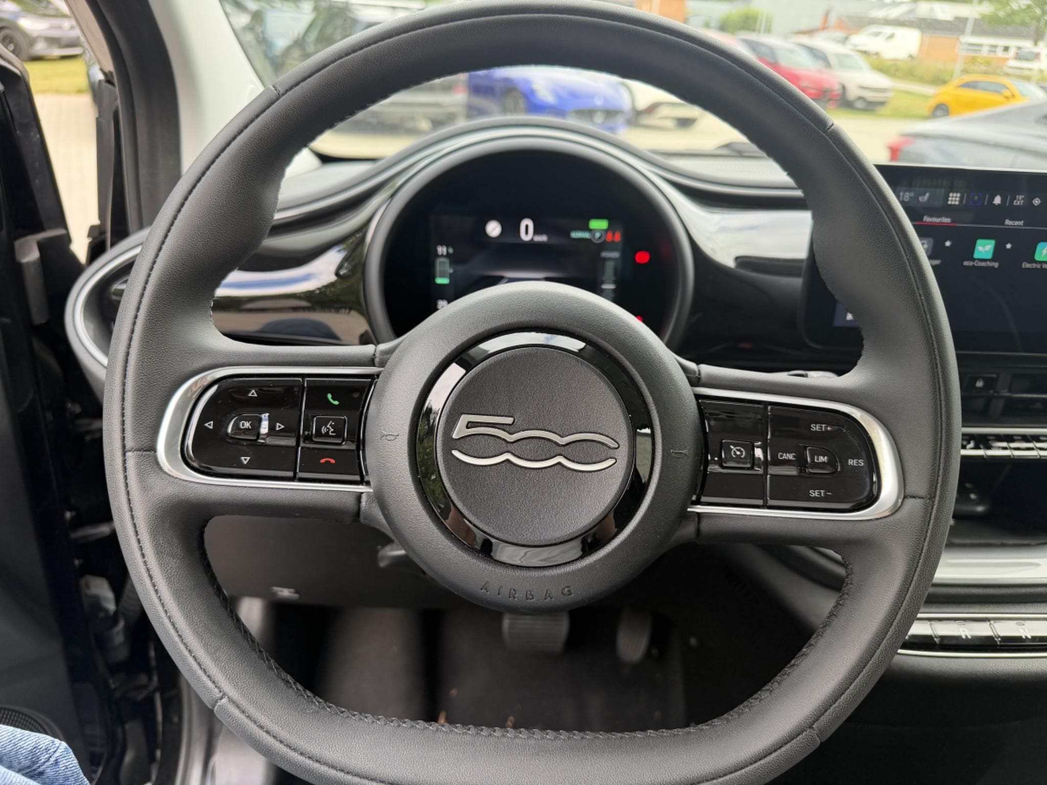 Fiat 500 42 kWh (2023) - Foto 6