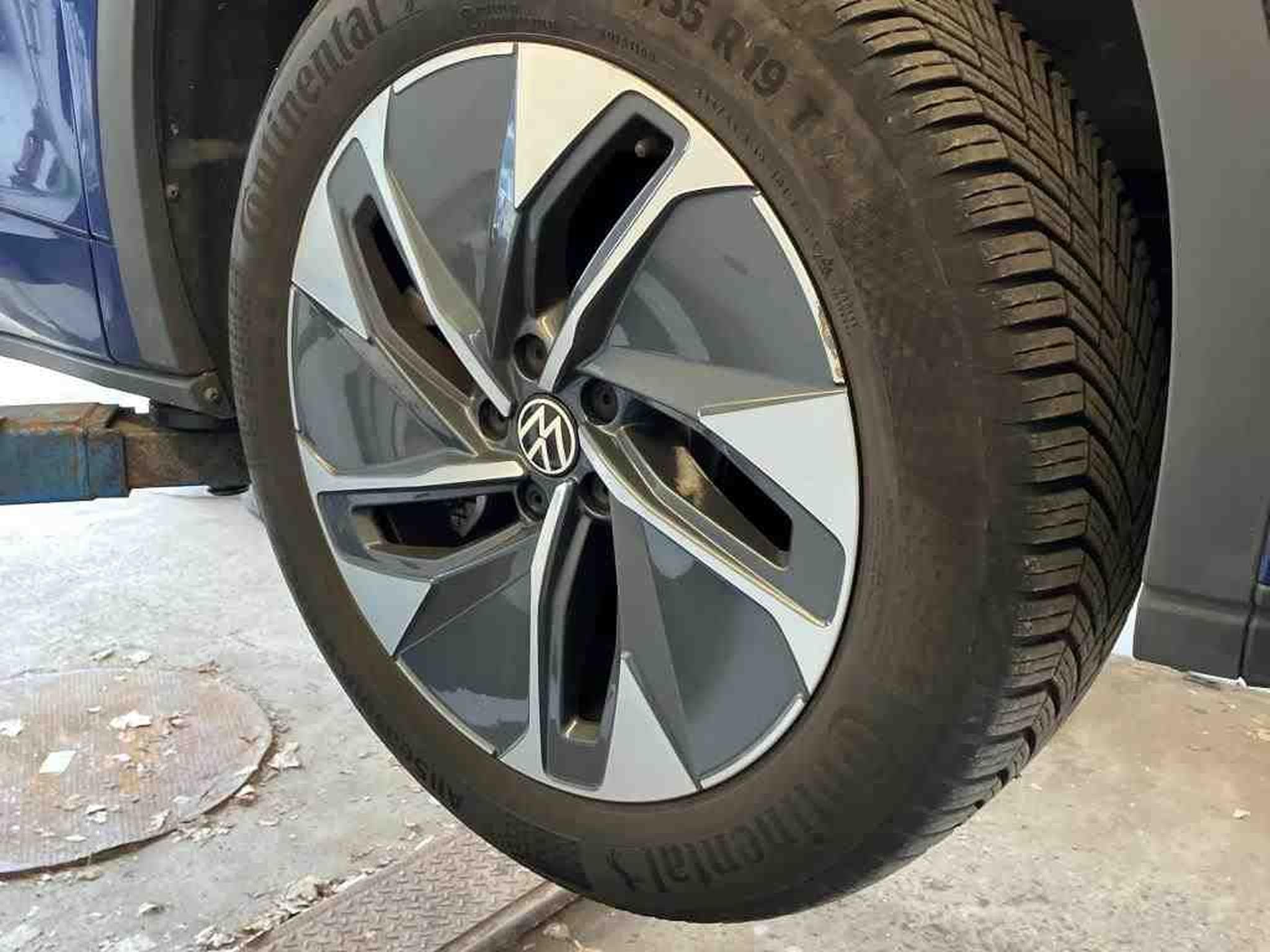 VW ID.5 Standard (2023) - Foto 12