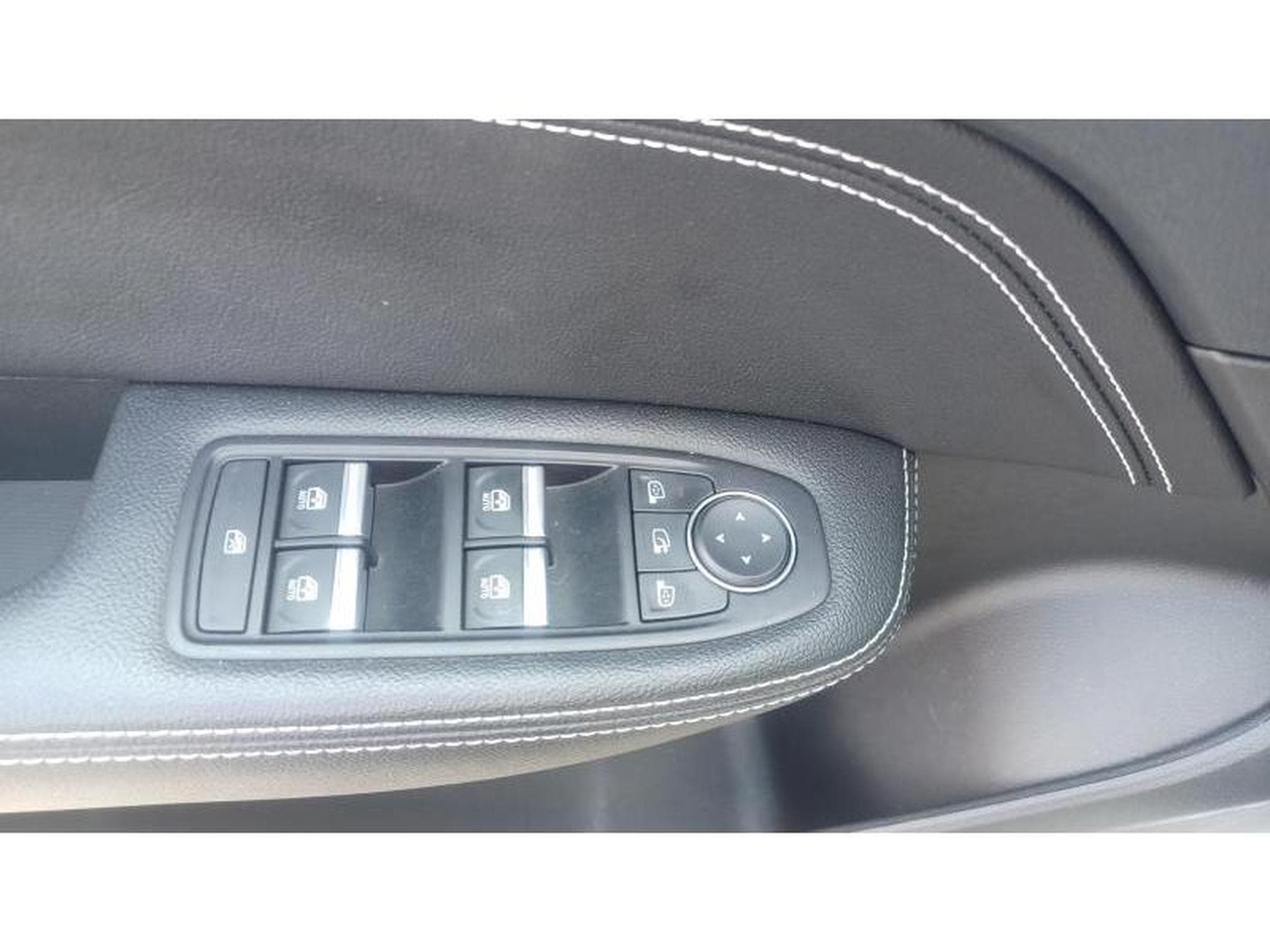 Renault Arkana Techno (2023) - Foto 23