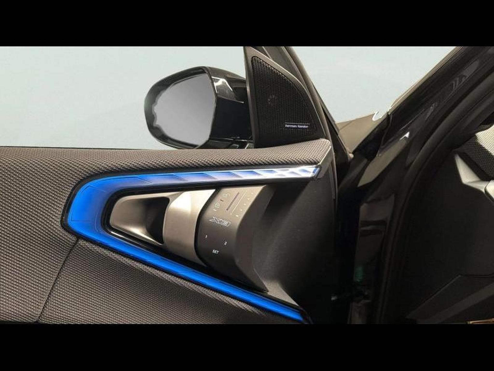 BMW X3 M PRO (2026) - Foto 15