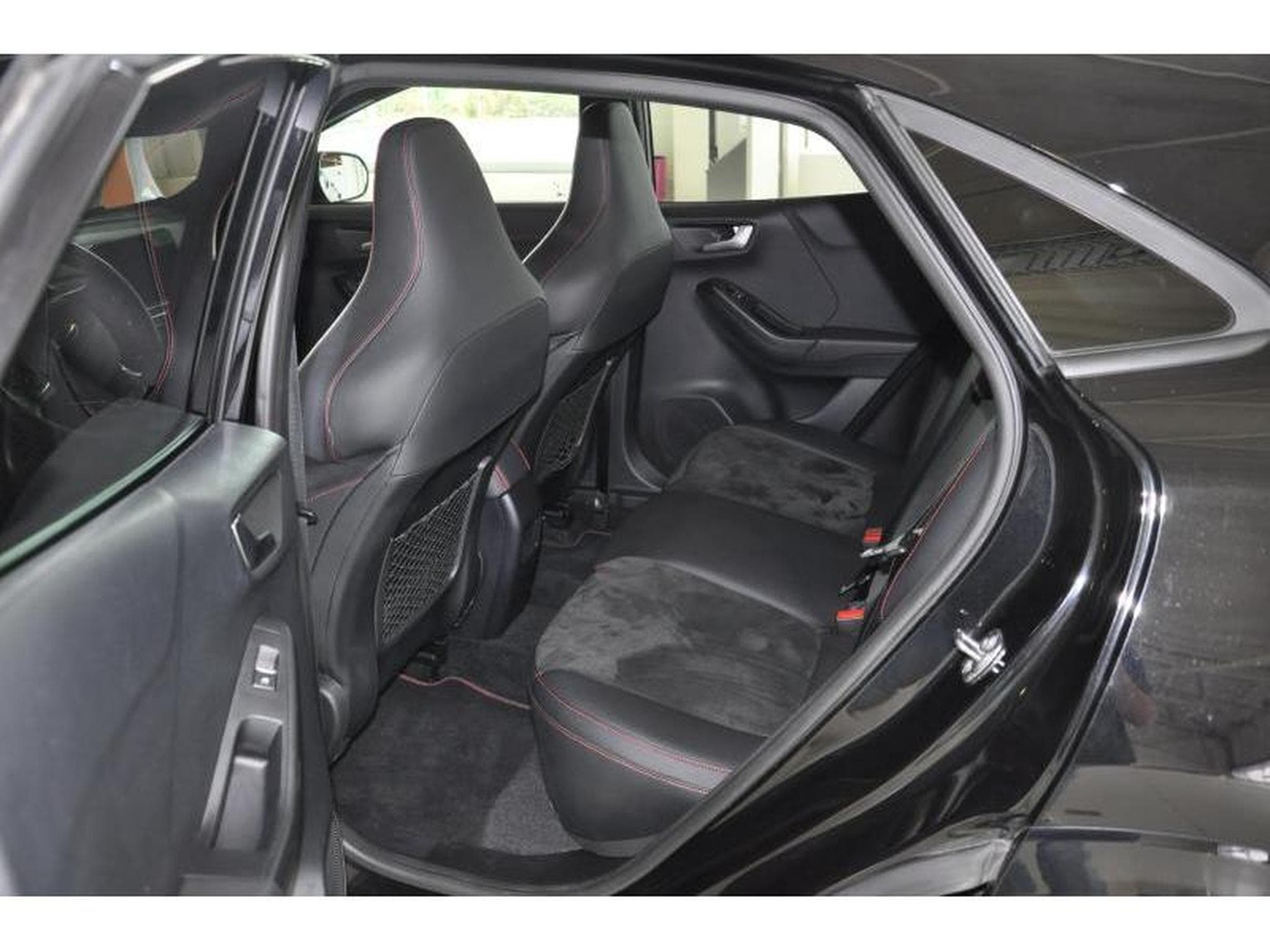 Ford Puma ST PERFORMANCE (2022) - Photo 11