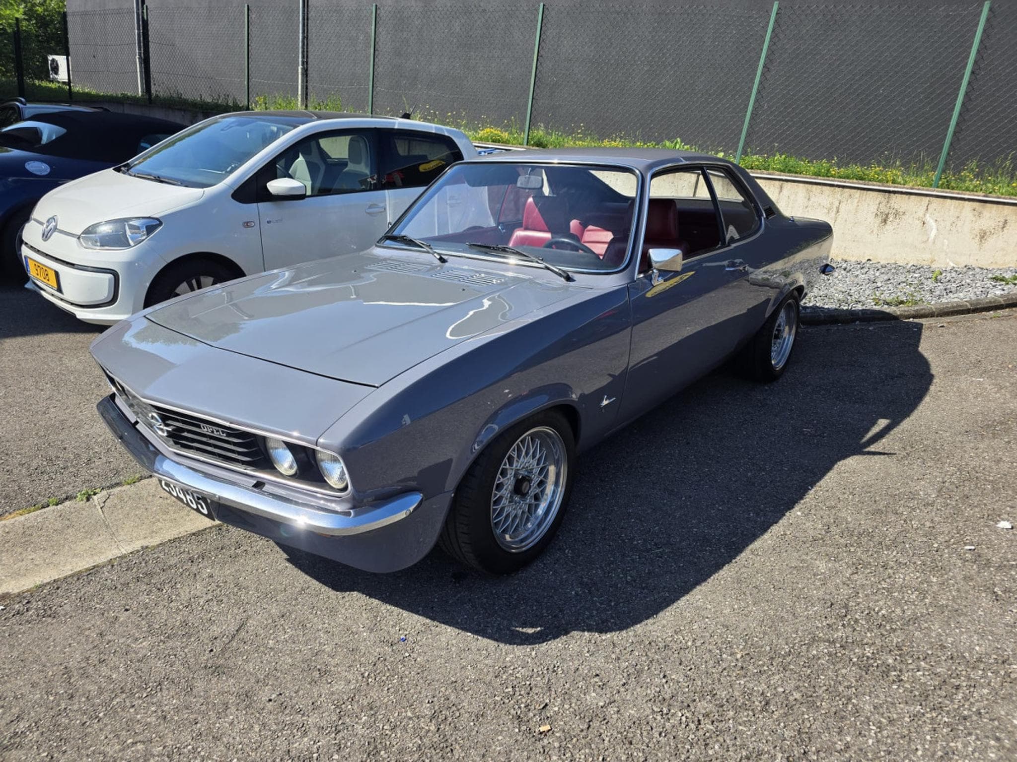 Opel Manta 1.9 (1972) - Foto 2