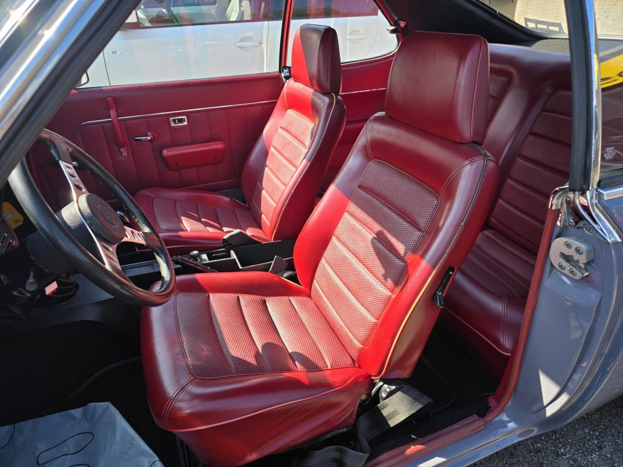 Opel Manta 1.9 (1972) - Foto 5