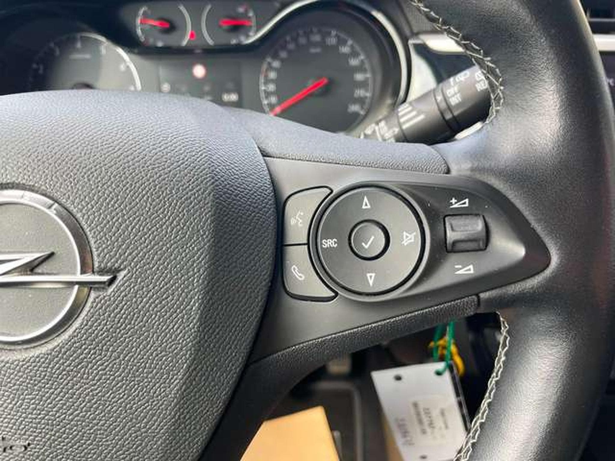 Opel Corsa Turbo Elegance JUSQU'A 36 MOIS DE GARANTIE (2021) - Photo 16