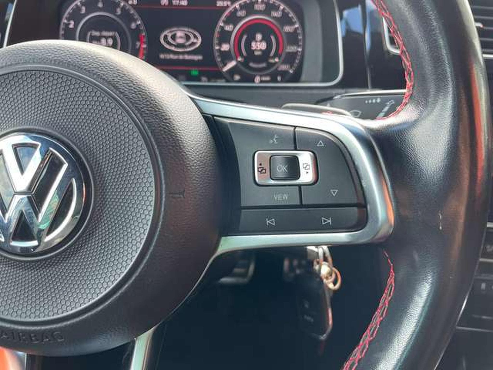 VW Golf 2.0 DSG Performance - GARANTIE JUSQU'A 36 MOIS (2019) - Foto 17
