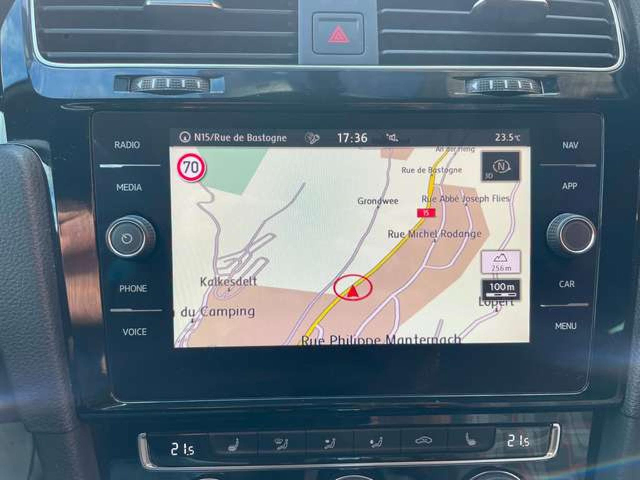 VW Golf 2.0 DSG Performance - GARANTIE JUSQU'A 36 MOIS (2019) - Foto 22