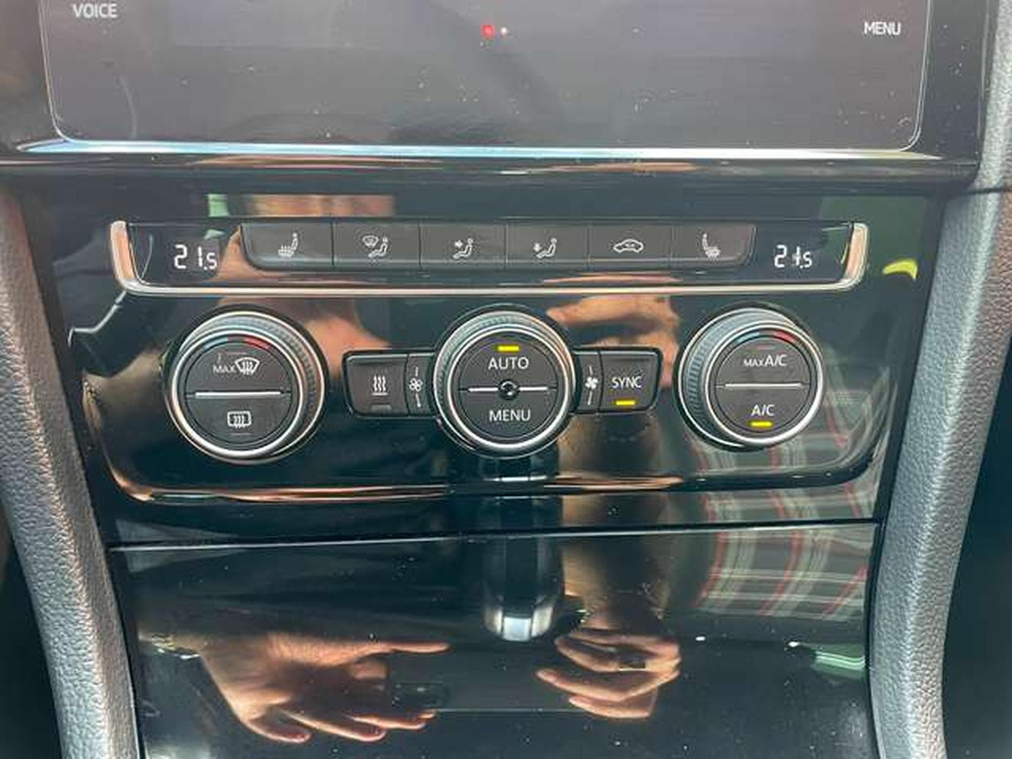 VW Golf 2.0 DSG Performance - GARANTIE JUSQU'A 36 MOIS (2019) - Foto 24