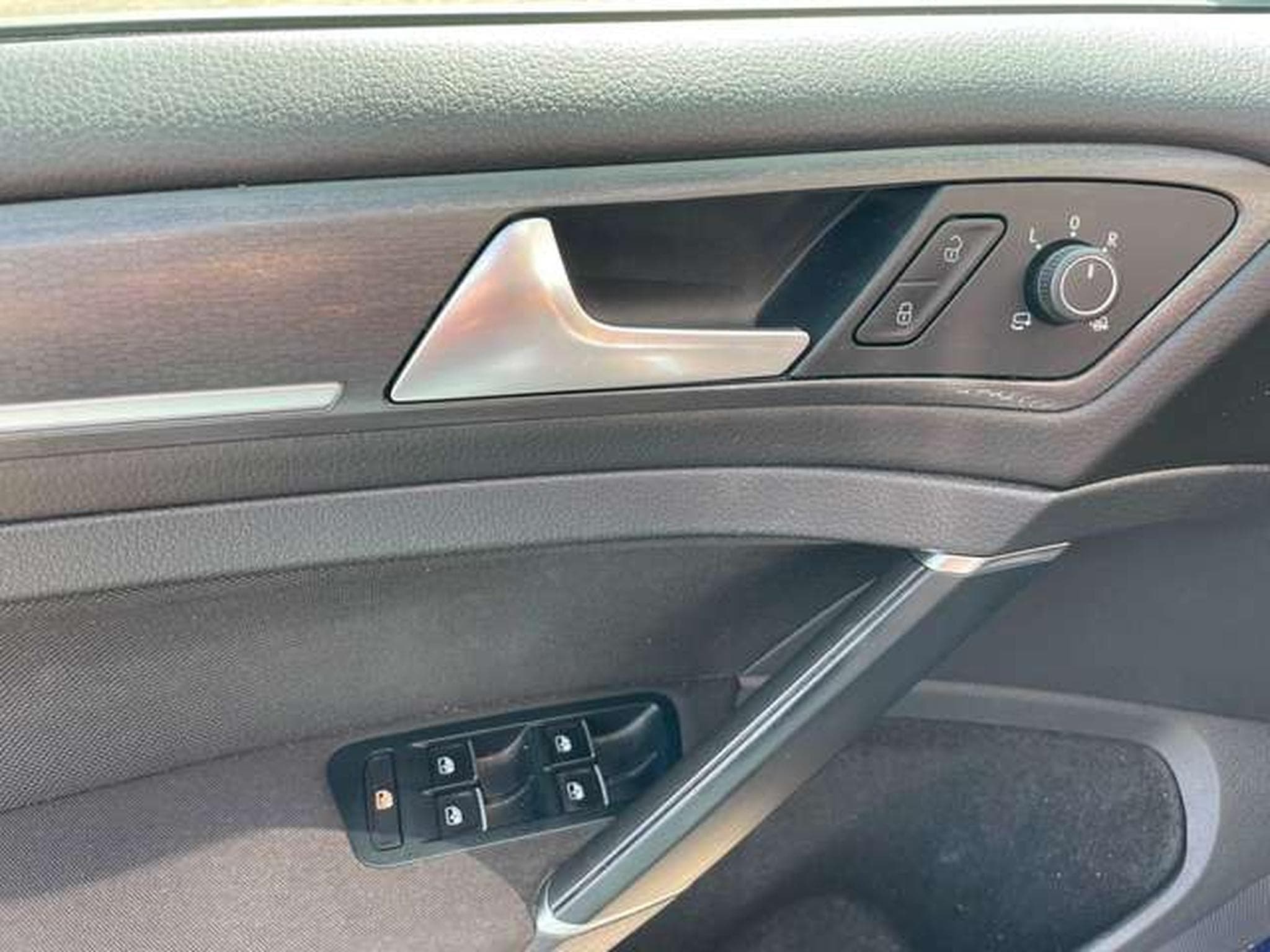 VW Golf 2.0 DSG Performance - GARANTIE JUSQU'A 36 MOIS (2019) - Foto 9