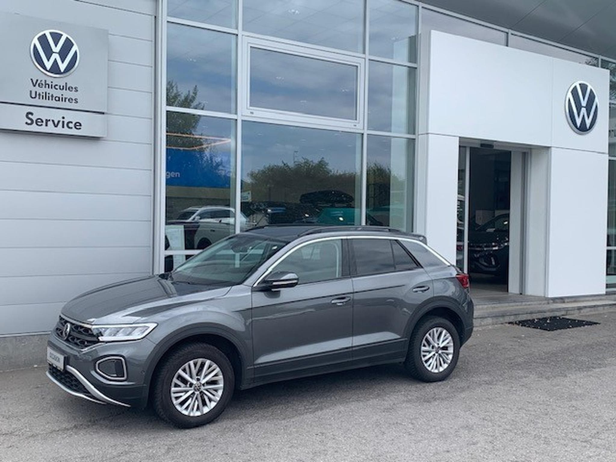 VW T-Roc LIFE 1.5TSI 150CV DSG7 (2024) - Photo 1