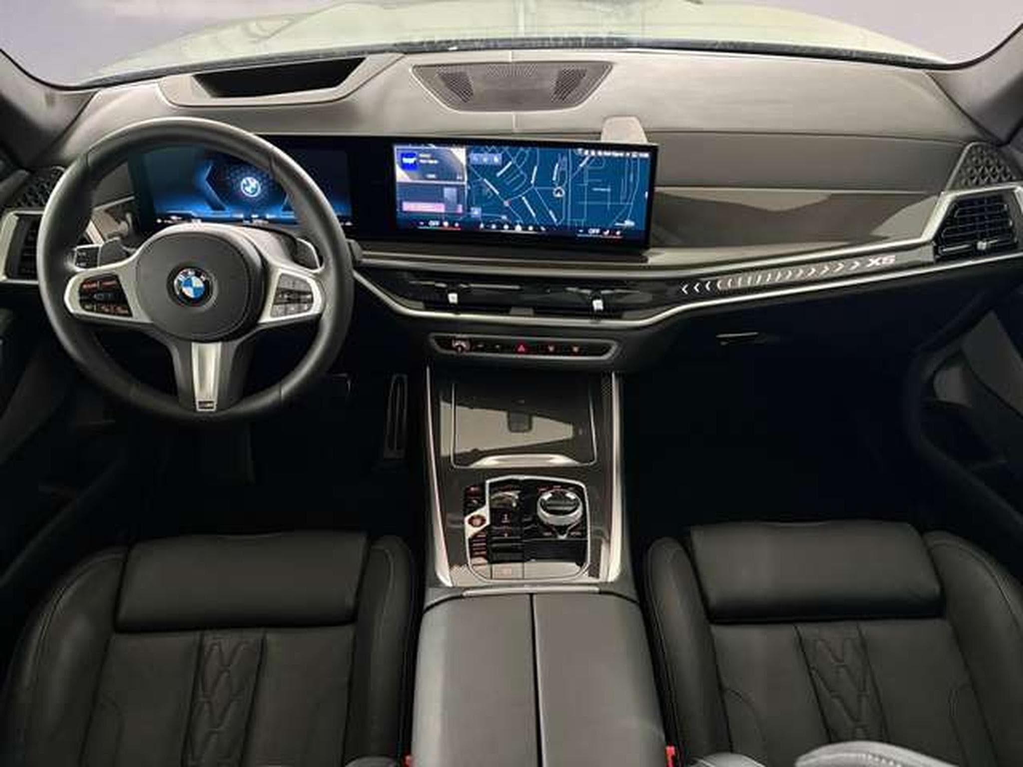 BMW X5 xDrive30d M Sportpaket (2025) - Foto 6
