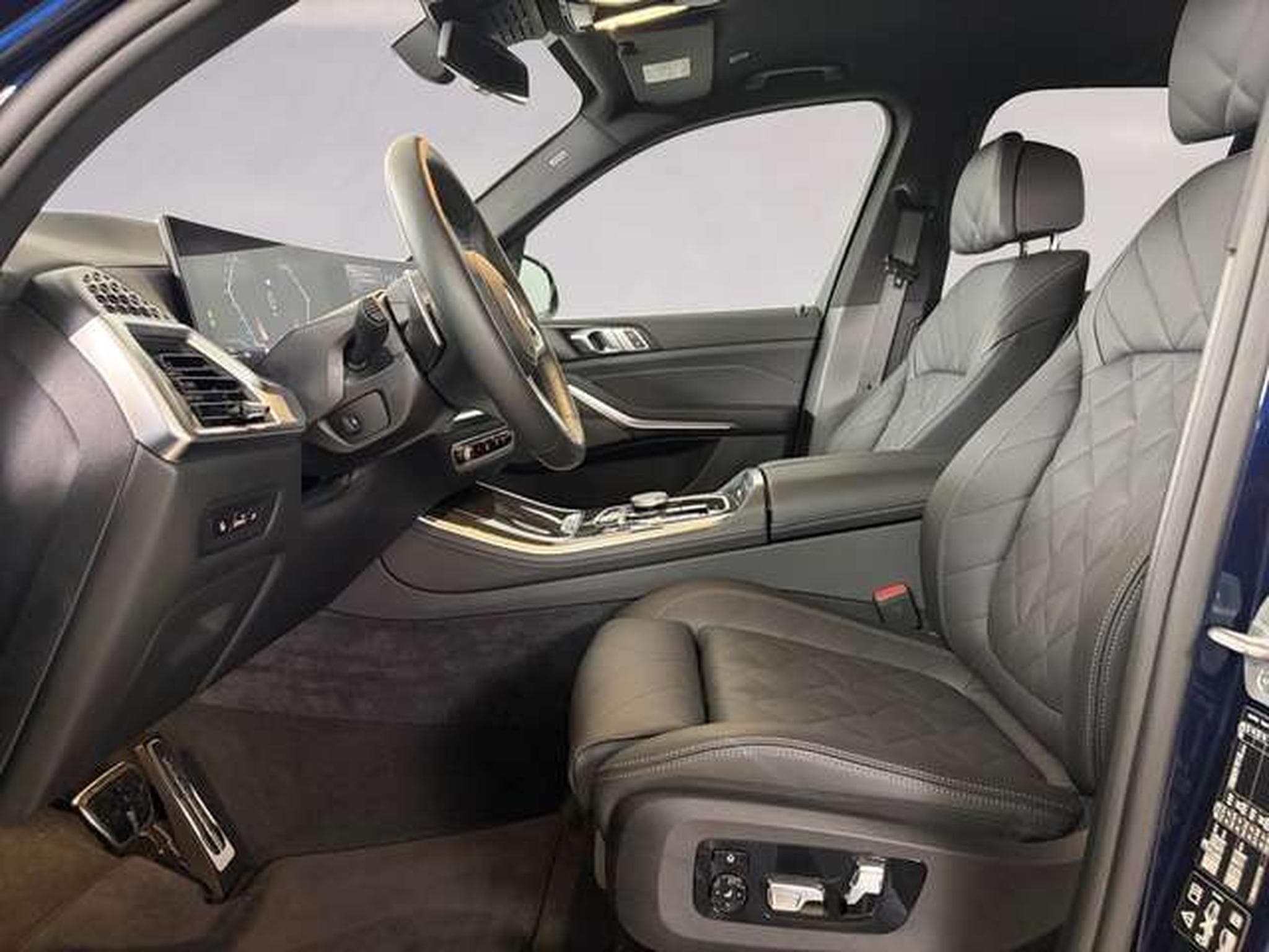 BMW X5 40d xDrive M Sportpaket HK HiFi DAB LED (2025) - Foto 8