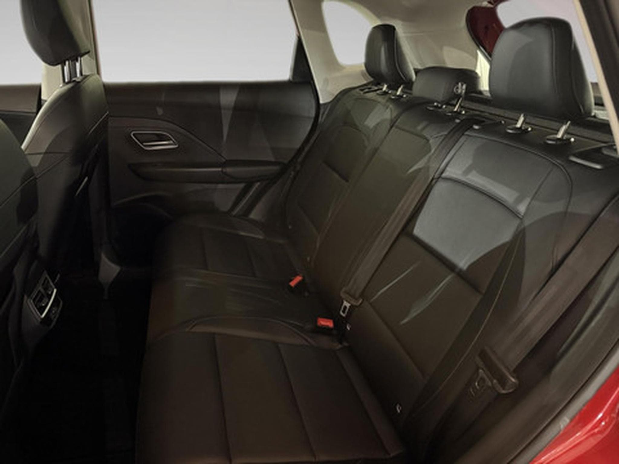 MG ZS MG Hybrid+ 1.5 Hybrid Luxury (2025) - Photo 11