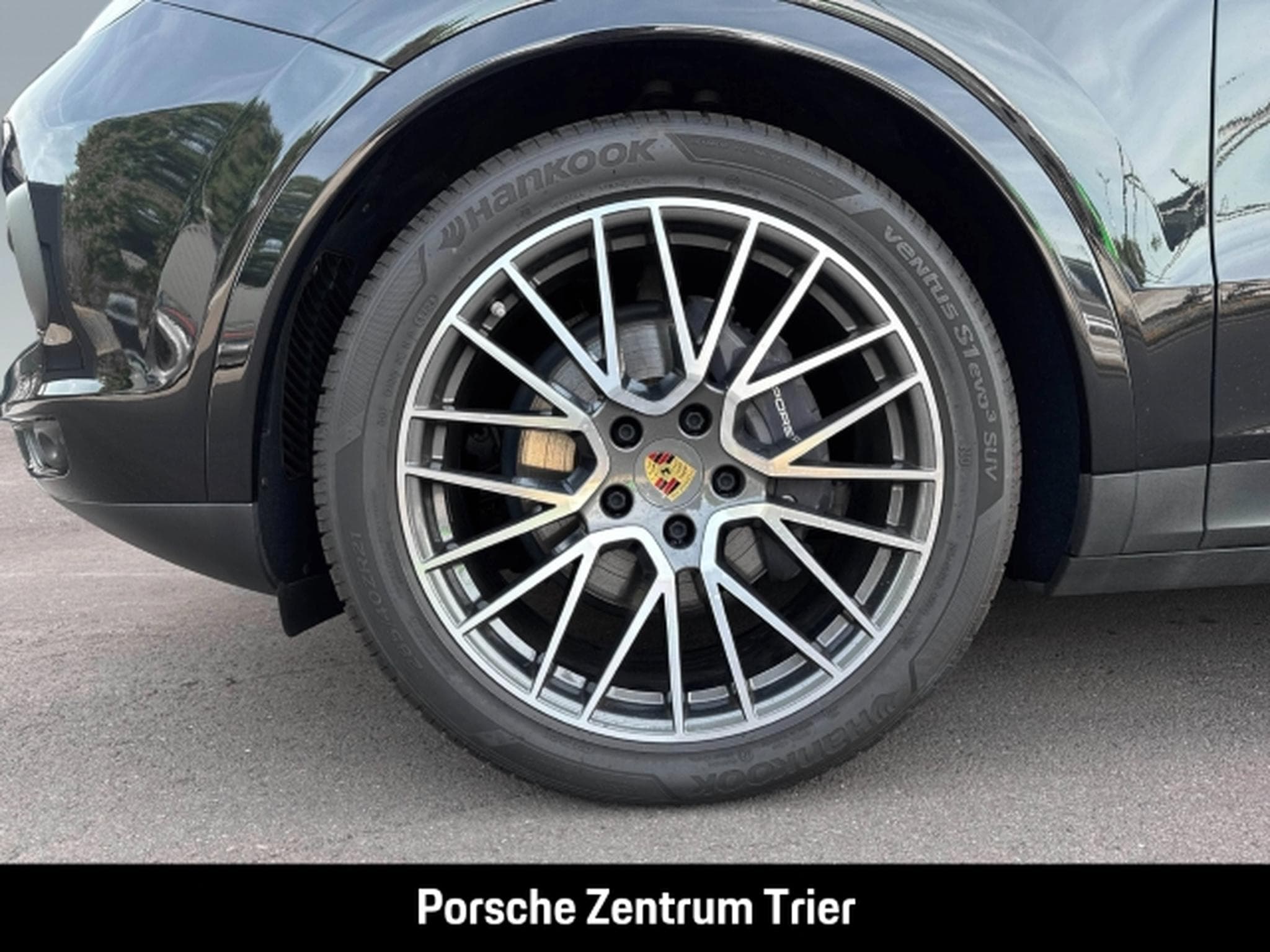 Porsche Cayenne InnoDrive Sportabgas Surround-View (2022) - Photo 8