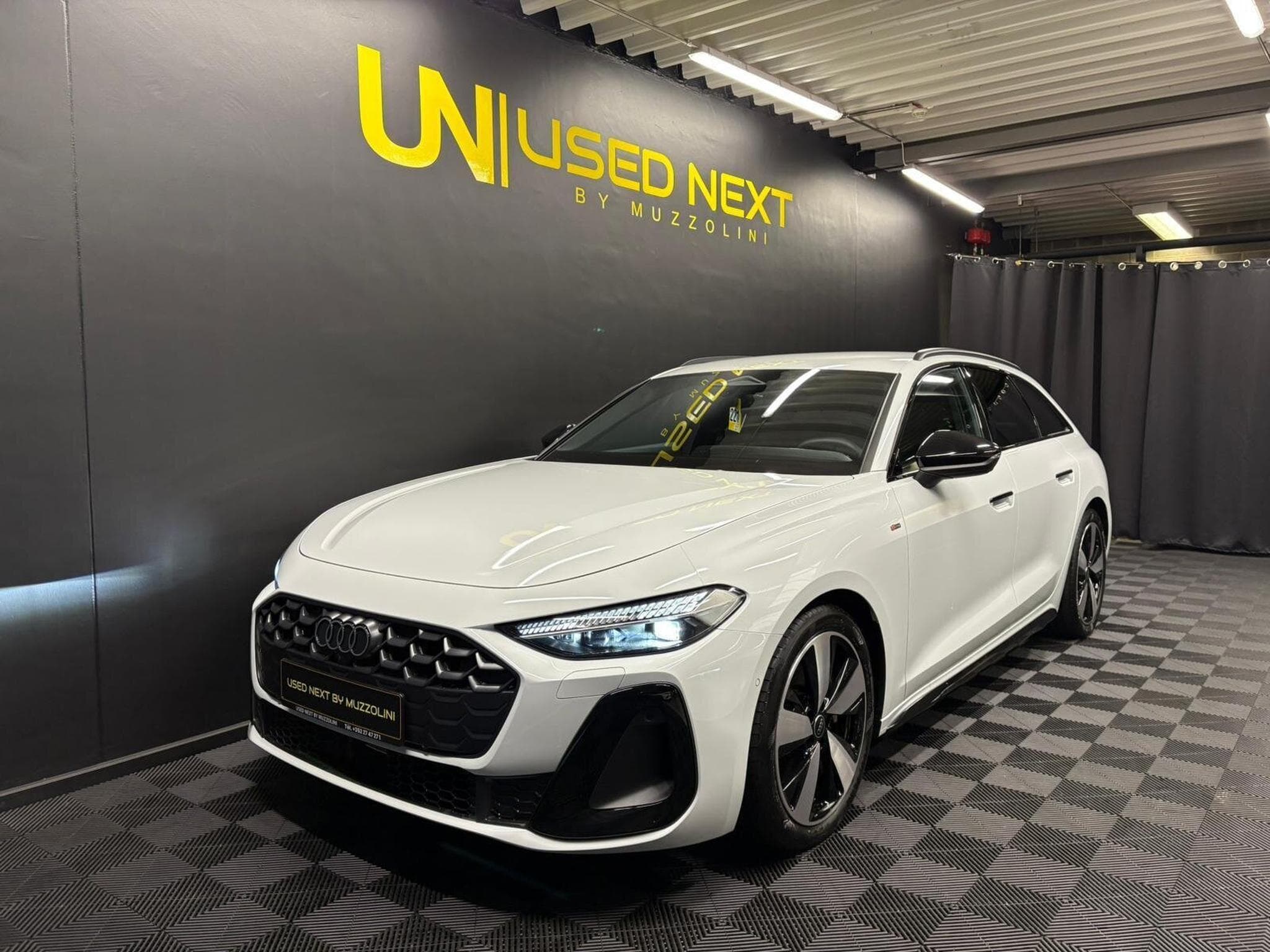 Audi A5 AVANT 40 tfsi 204cv S-Line Edition (2025) - Photo 1