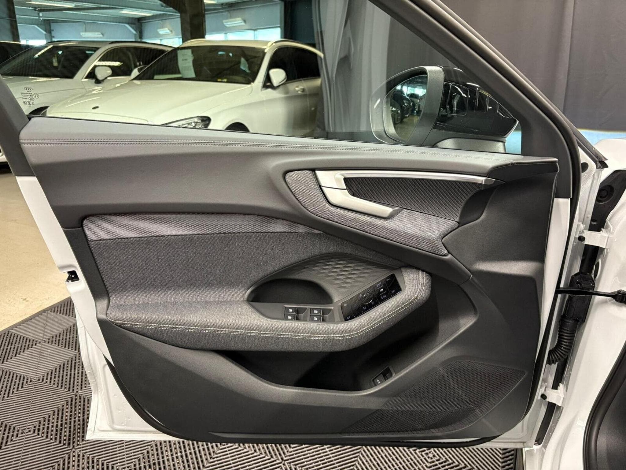 Audi A5 AVANT 40 tfsi 204cv S-Line Edition (2025) - Photo 14
