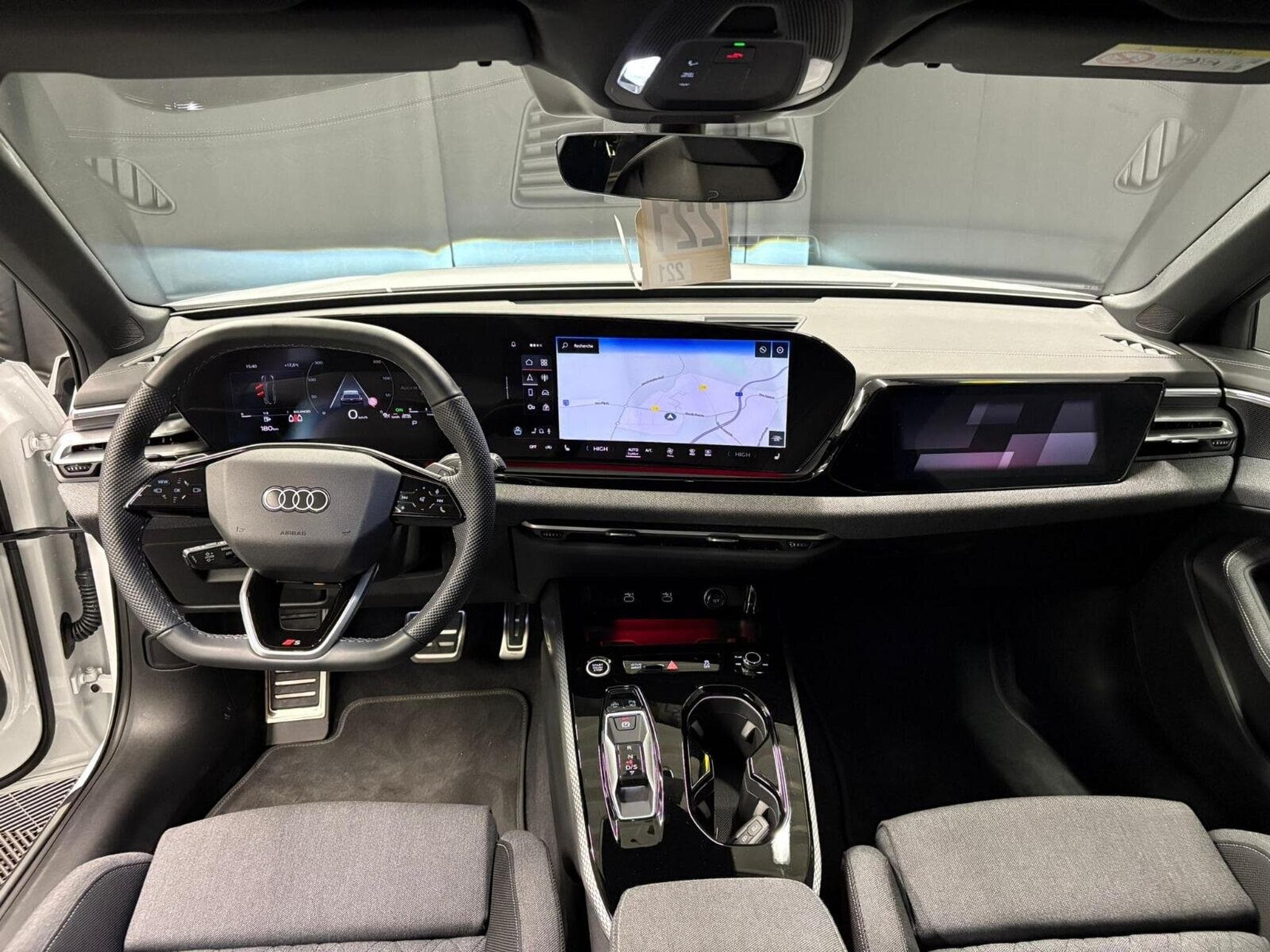 Audi A5 AVANT 40 tfsi 204cv S-Line Edition (2025) - Photo 2