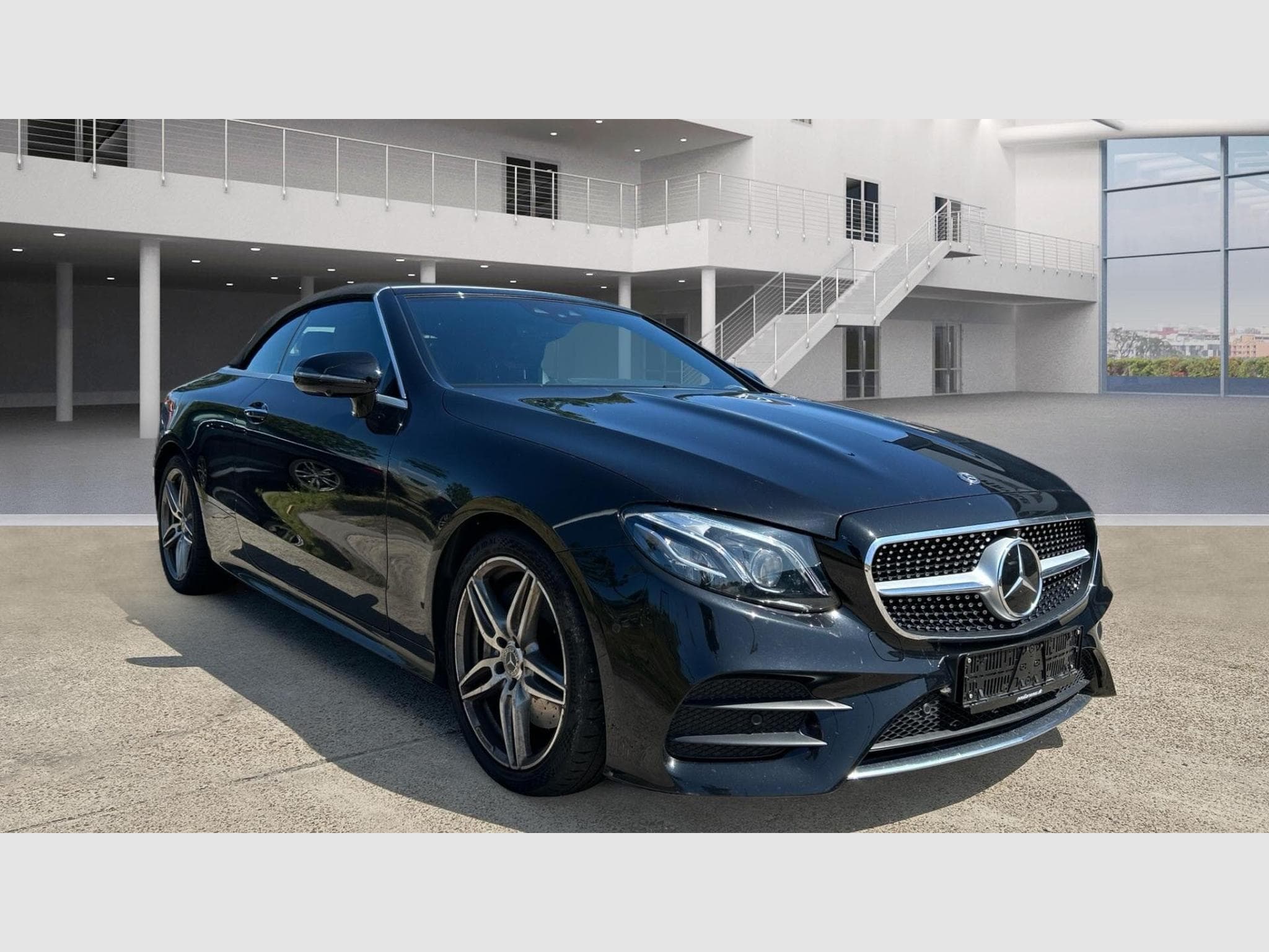 Mercedes E 300 2.0 E 300 Cabriolet AMG-Line (2017) - Photo 5