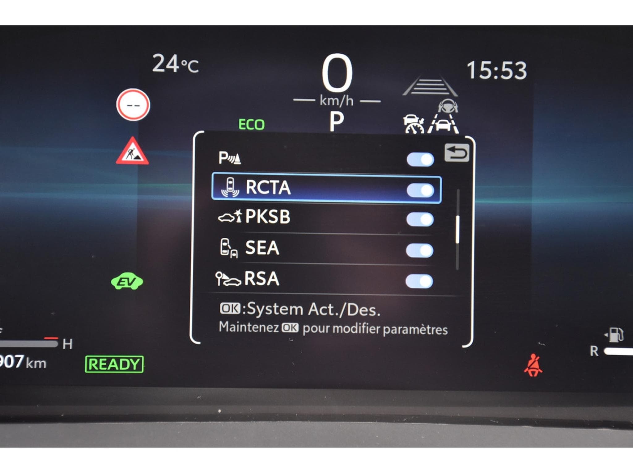 Toyota C-HR 1.8i VVT-i Hybrid Dynamic Plus ACC LANE SIDE GPS CAM 1° MAIN (2025) - Foto 15
