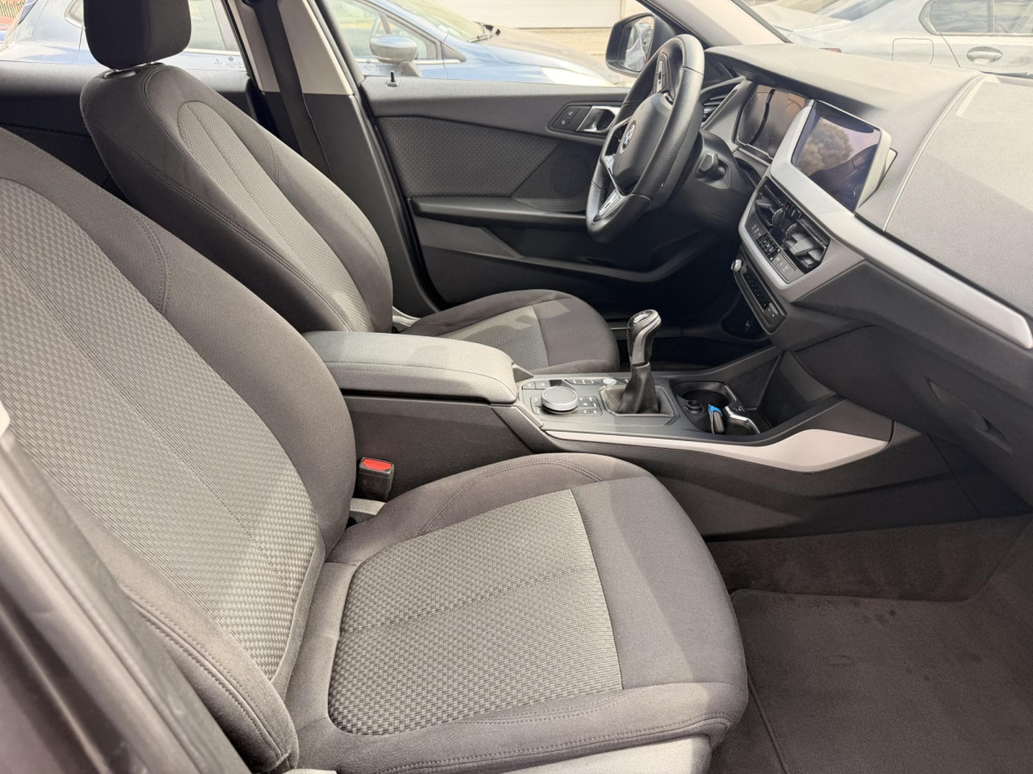 BMW 116 d 116 Urban (2019) - Foto 12
