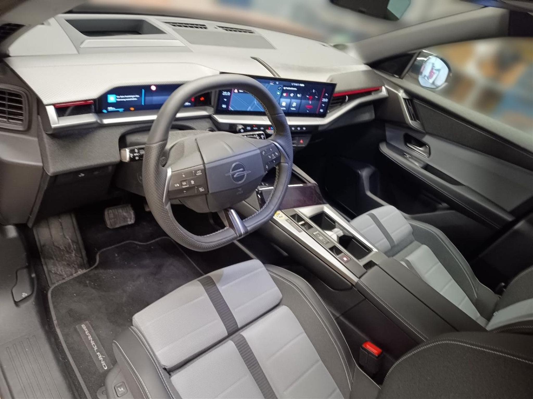 Opel Grandland GS-Line (2024) - Photo 9
