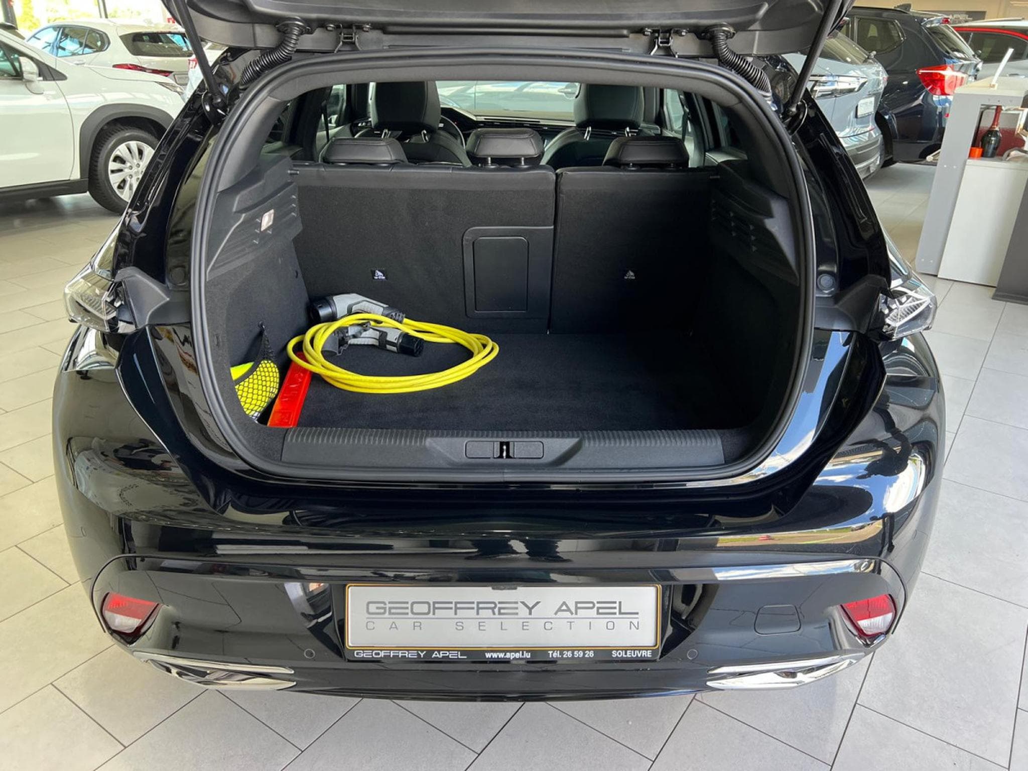 Peugeot 308 GT Pack ,1.6 Plug-Hybrid 225 e-EAT8, CAMERA 360°,CUIR, NAVI, (2022) - Foto 16