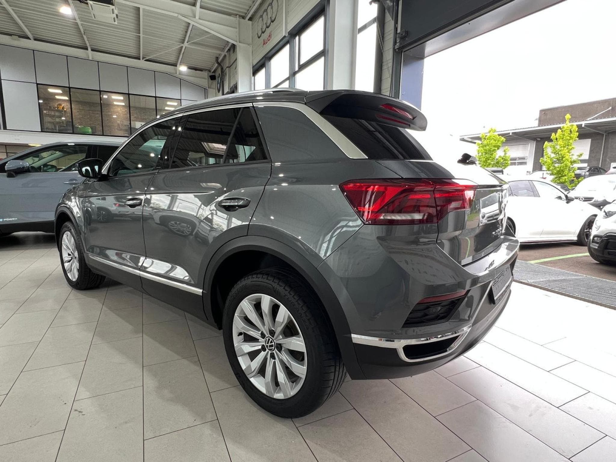 VW T-Roc 1.5 TSI 150 DSG STYLE,VIRTUAL, KAMERA,NAVI, CARPLAY, LED, CU (2021) - Foto 3