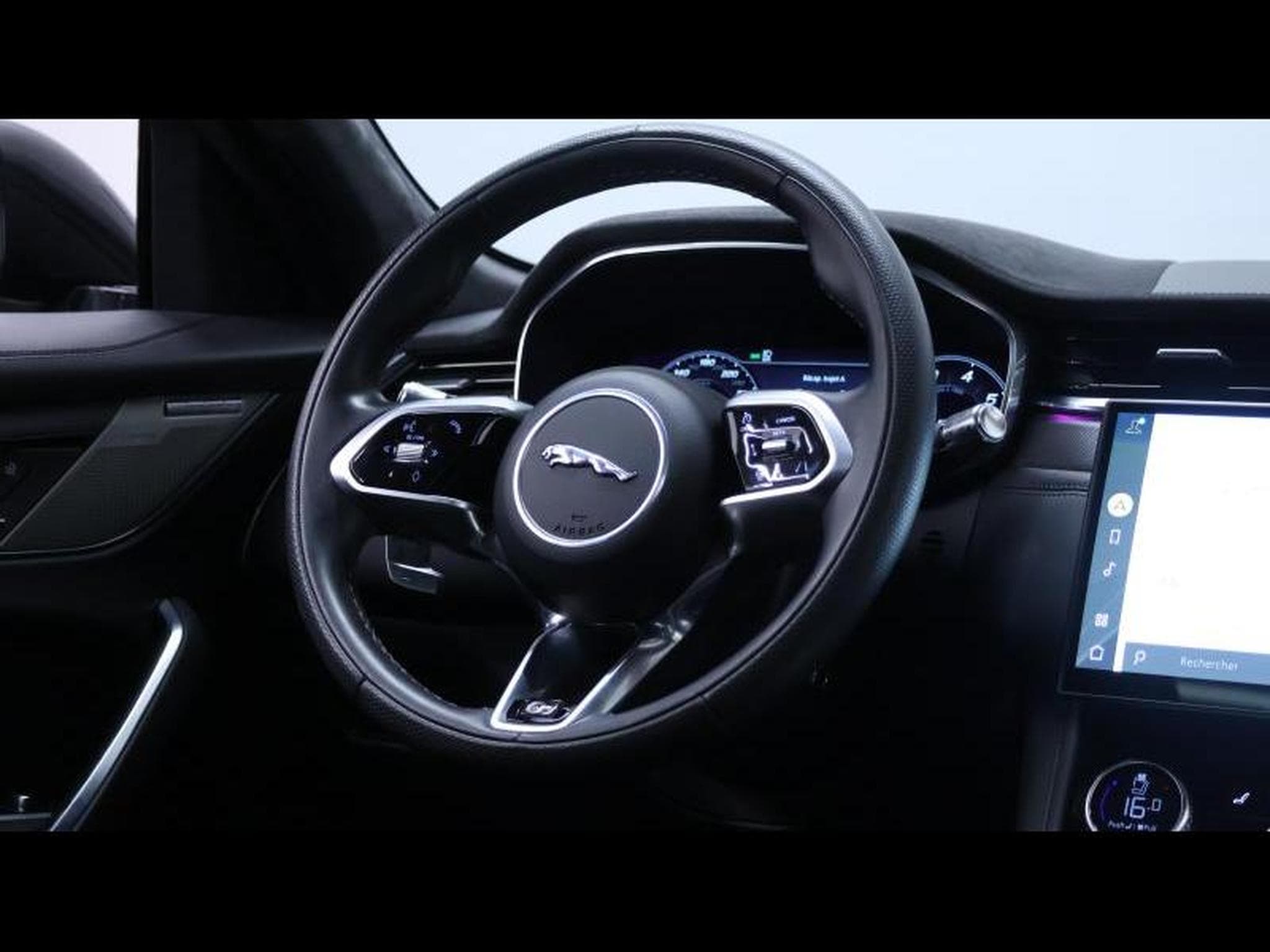 Jaguar F-Pace SVR 5.0 P550 Auto (2021) - Foto 17