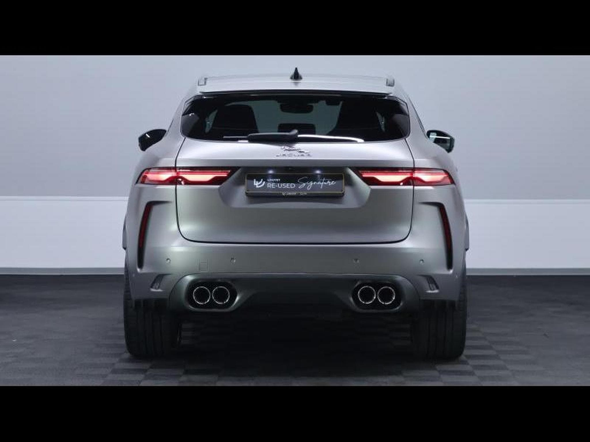 Jaguar F-Pace SVR 5.0 P550 Auto (2021) - Foto 6