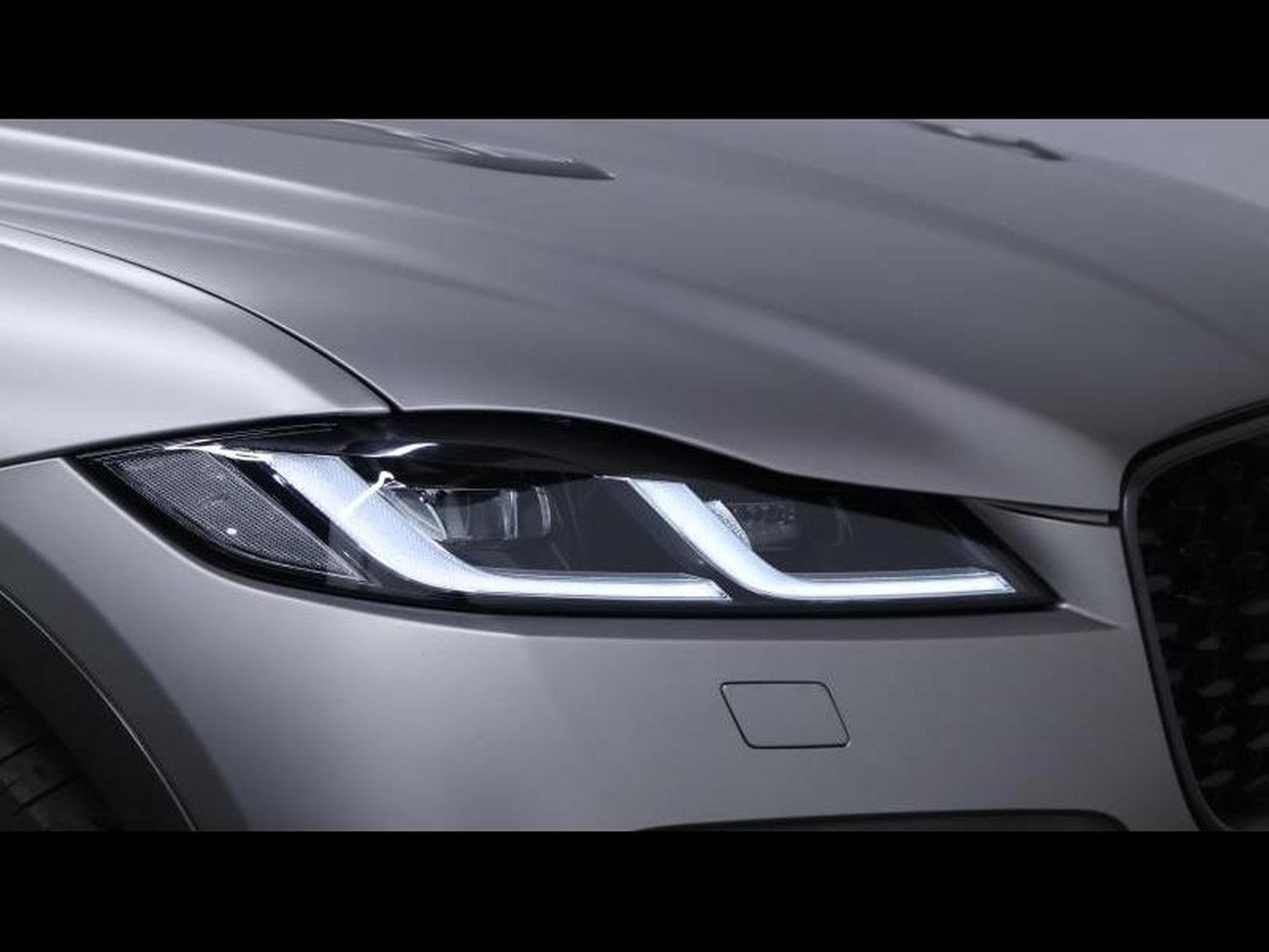 Jaguar F-Pace SVR 5.0 P550 Auto (2021) - Foto 8