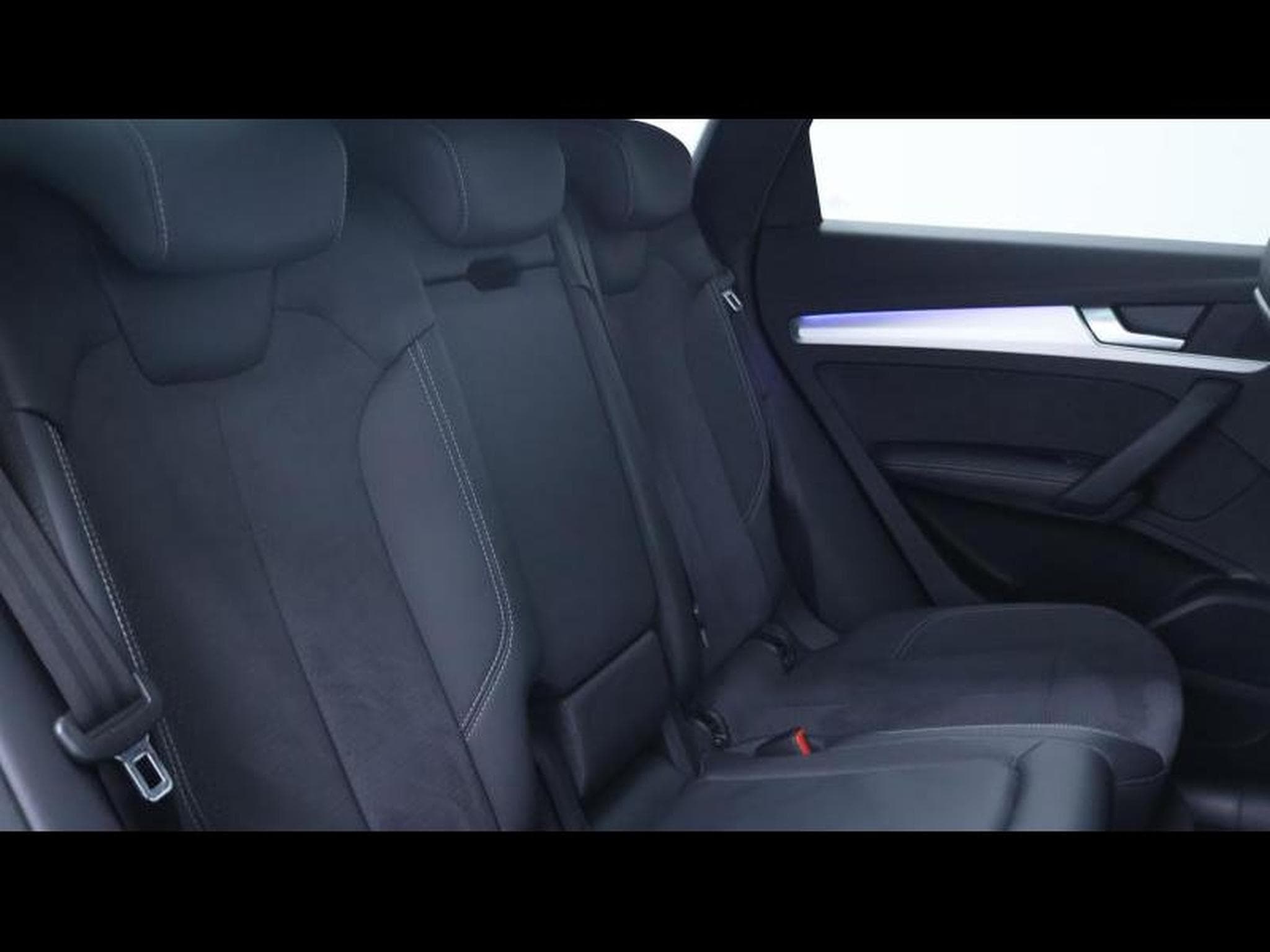 Audi Q5 Sportback 55 eTFSI 367 Quattro (2023) - Foto 14