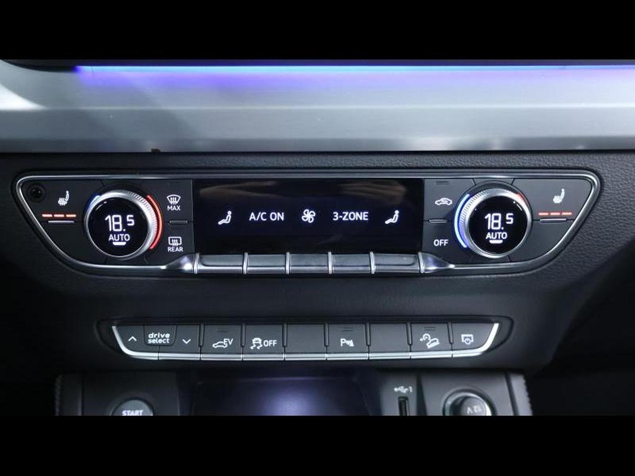 Audi Q5 Sportback 55 eTFSI 367 Quattro (2023) - Foto 20