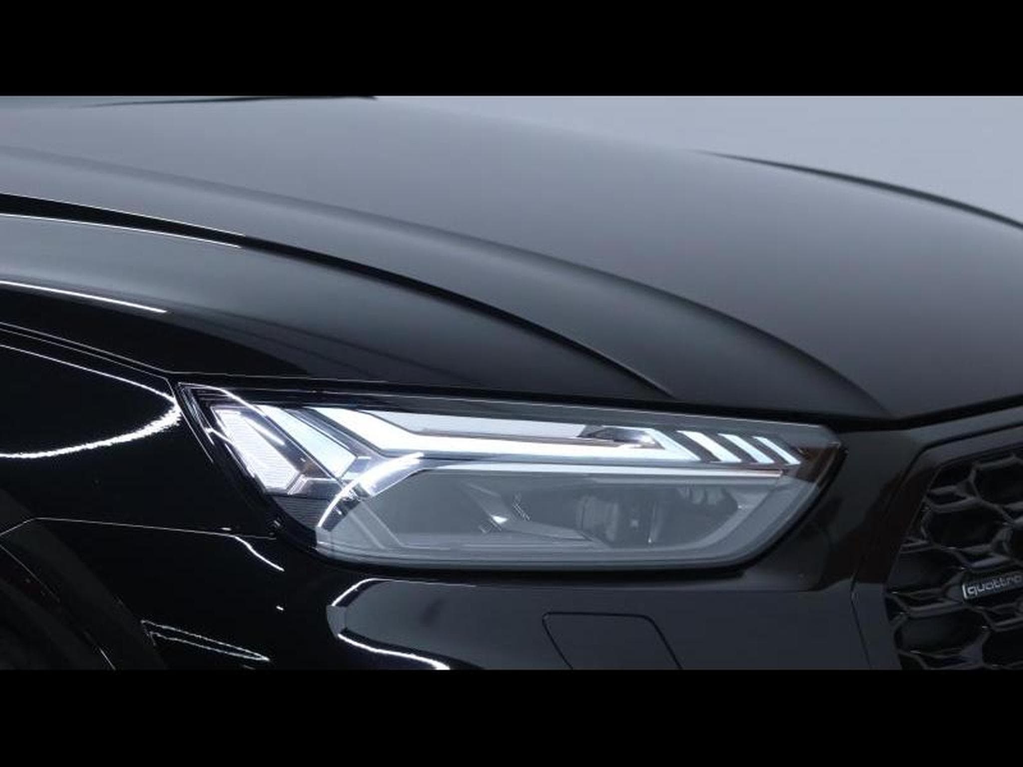 Audi Q5 Sportback 55 eTFSI 367 Quattro (2023) - Foto 8