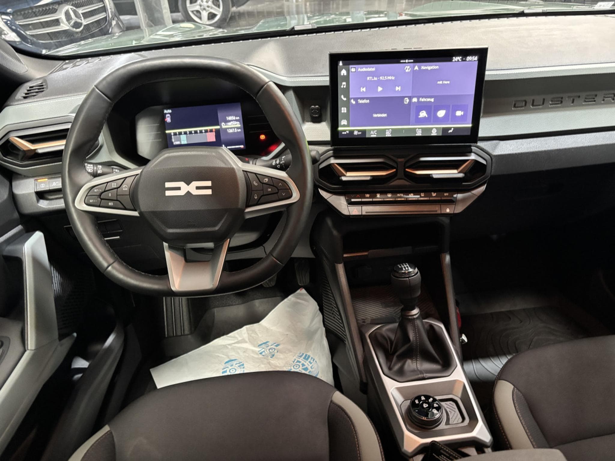 Dacia Duster 1.2 Hybrid 4WD (2025) - Foto 11