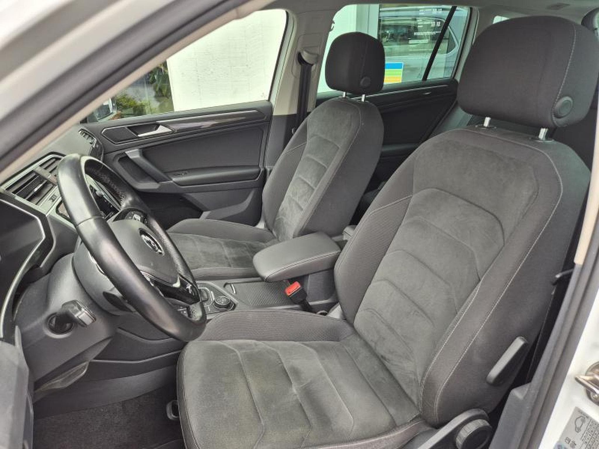 VW Tiguan Highline (2017) - Photo 10