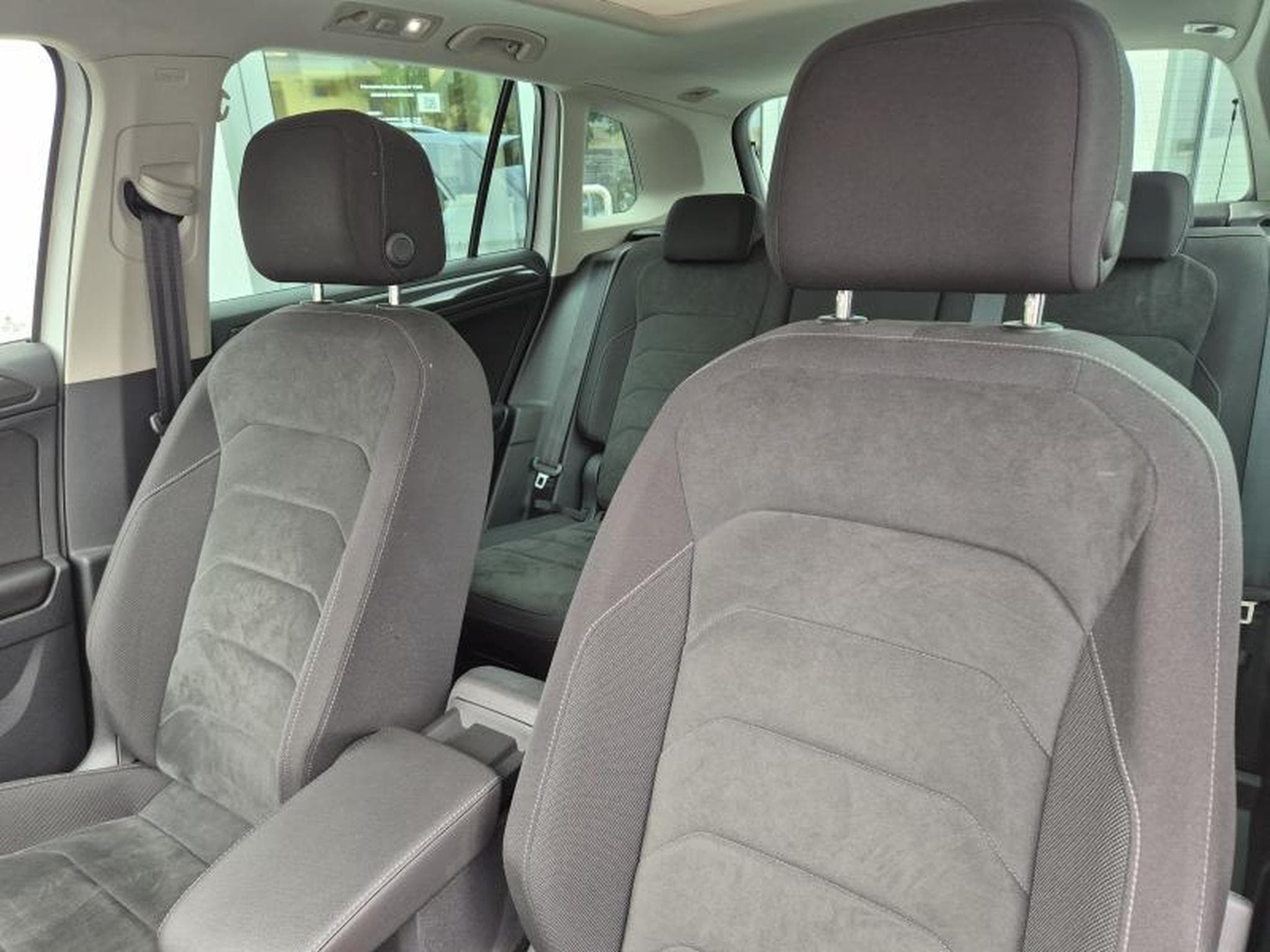 VW Tiguan Highline (2017) - Photo 11