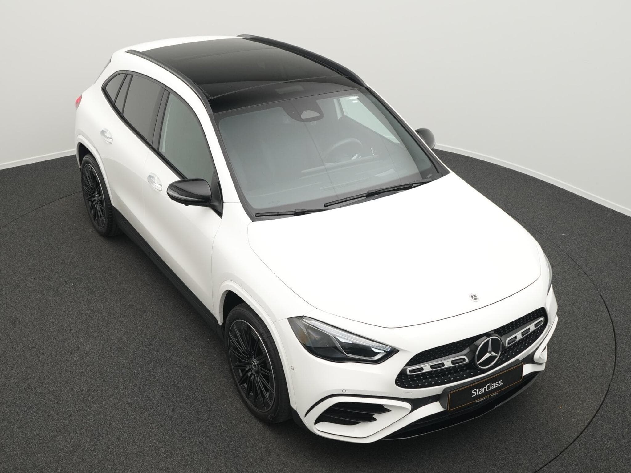 Mercedes GLA 200 d Multi+Pano+360°+Night (2025) - Foto 10