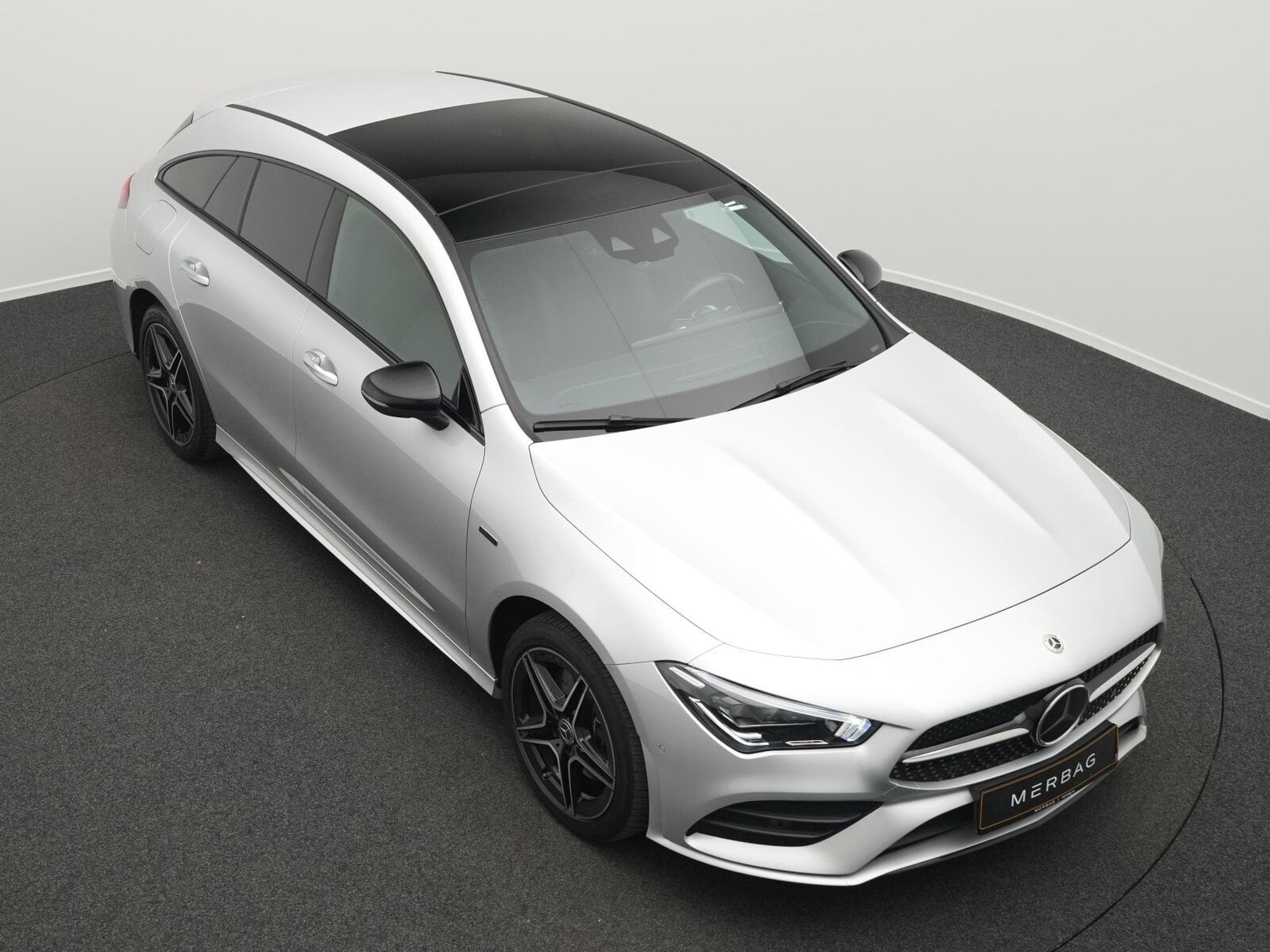 Mercedes CLA 250 e Shooting B Multi+Pano+AHK+Night (2020) - Foto 10