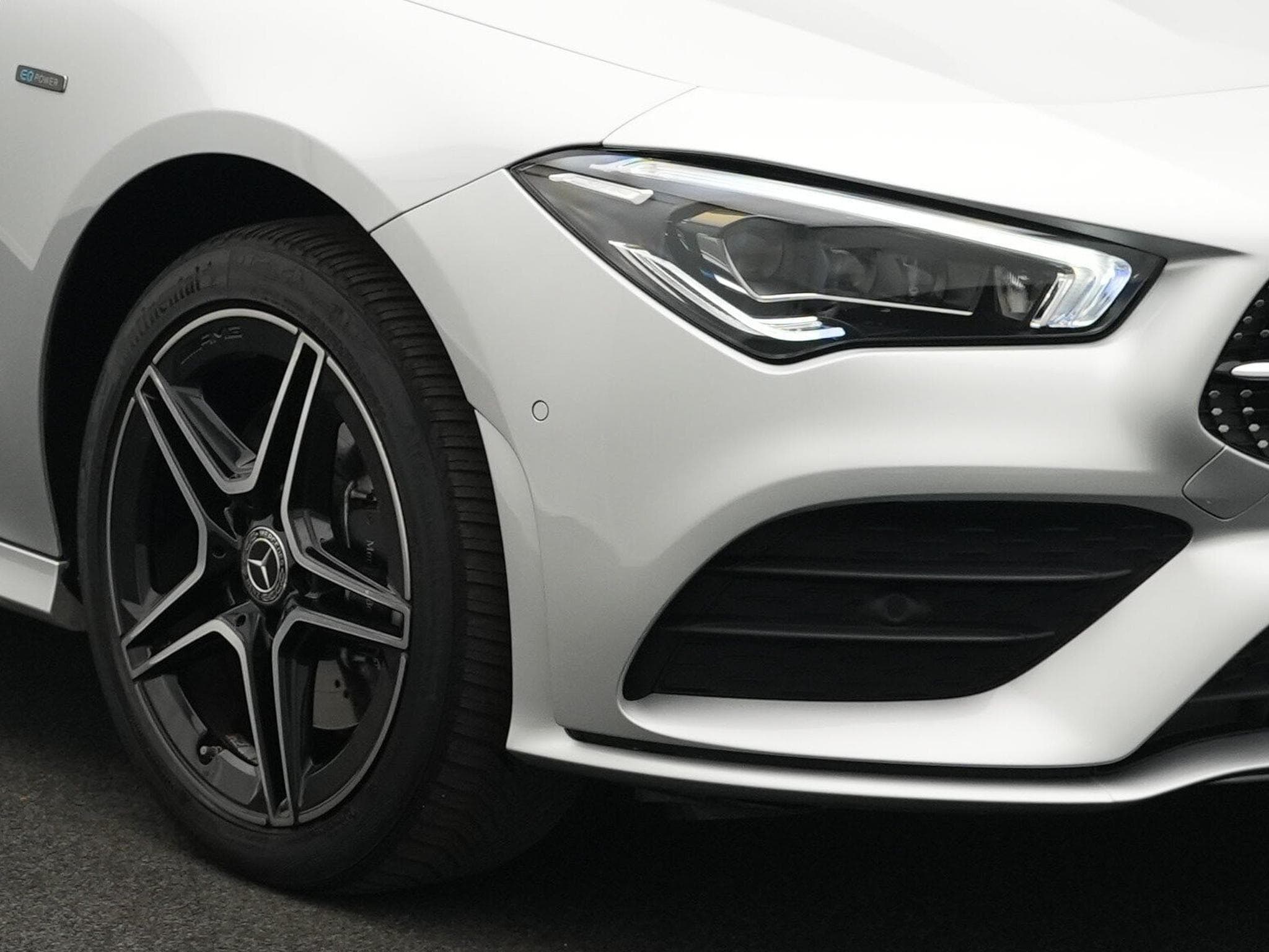 Mercedes CLA 250 e Shooting B Multi+Pano+AHK+Night (2020) - Foto 7