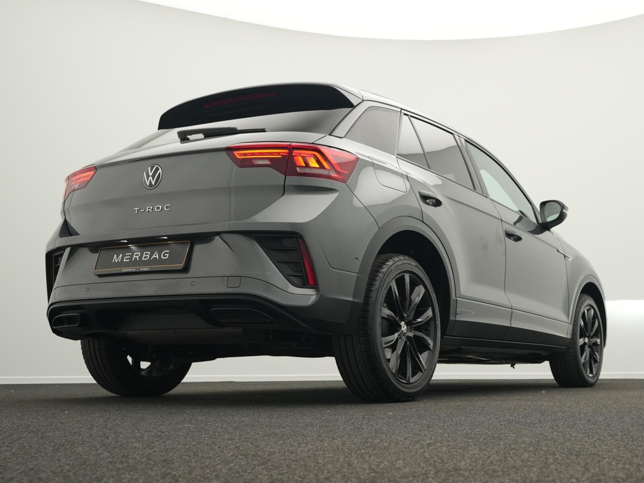 VW T-Roc 2.0 TDI R-Line (2023) - Foto 9