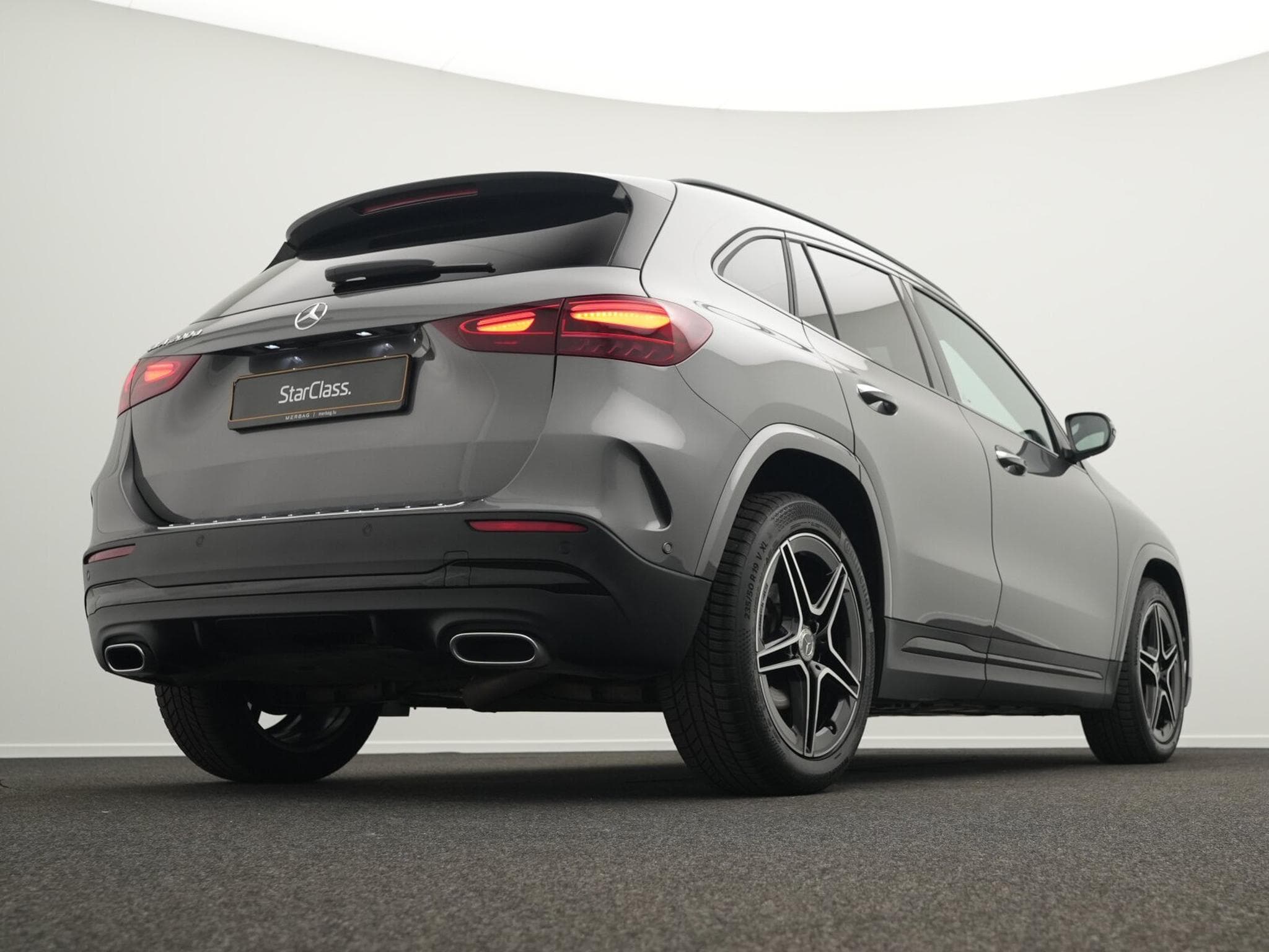 Mercedes GLA 200 d AMG-Line (2025) - Foto 9