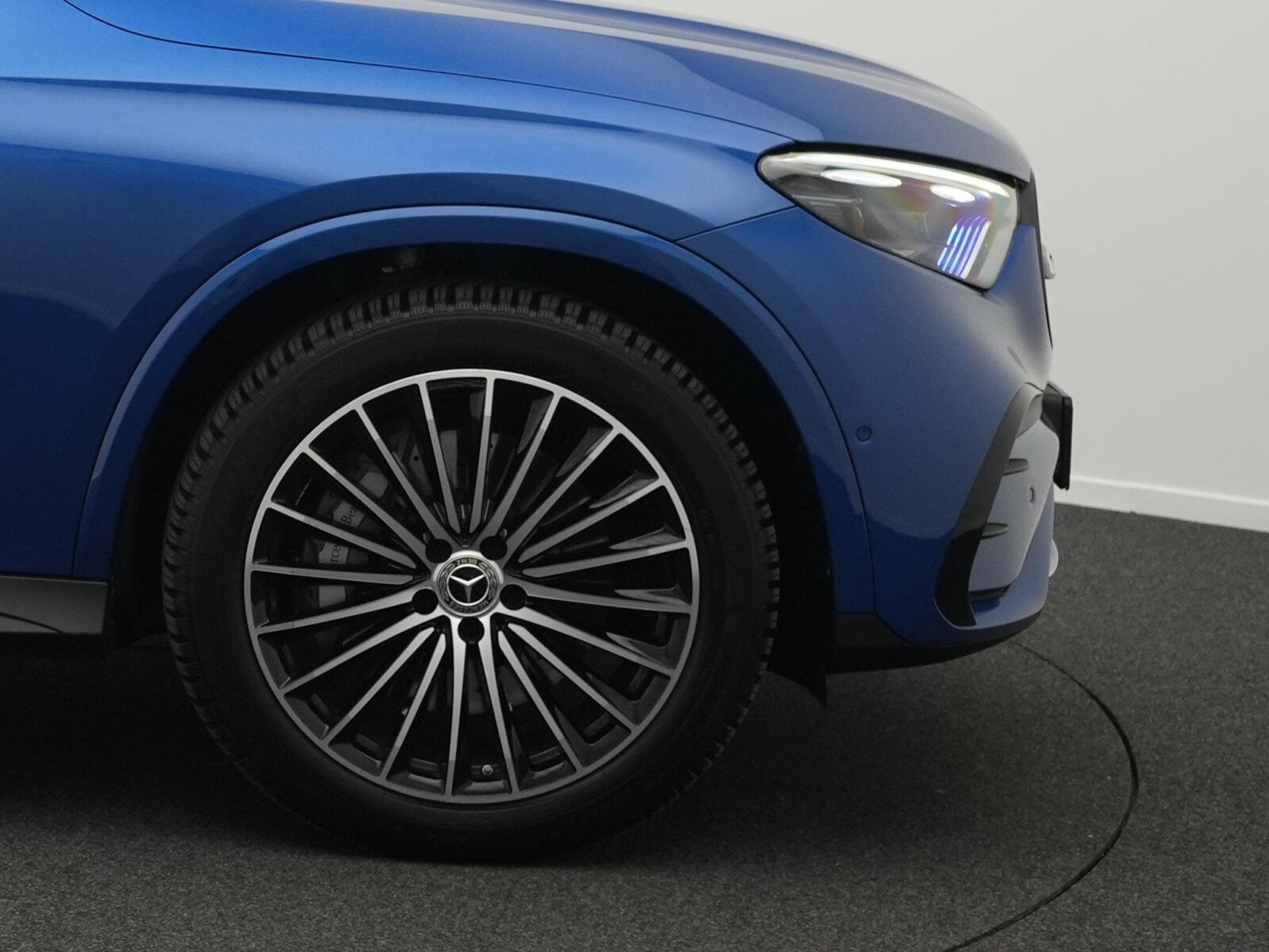 Mercedes GLC 300 d 4MATIC AMG-Line Premium (2025) - Foto 6