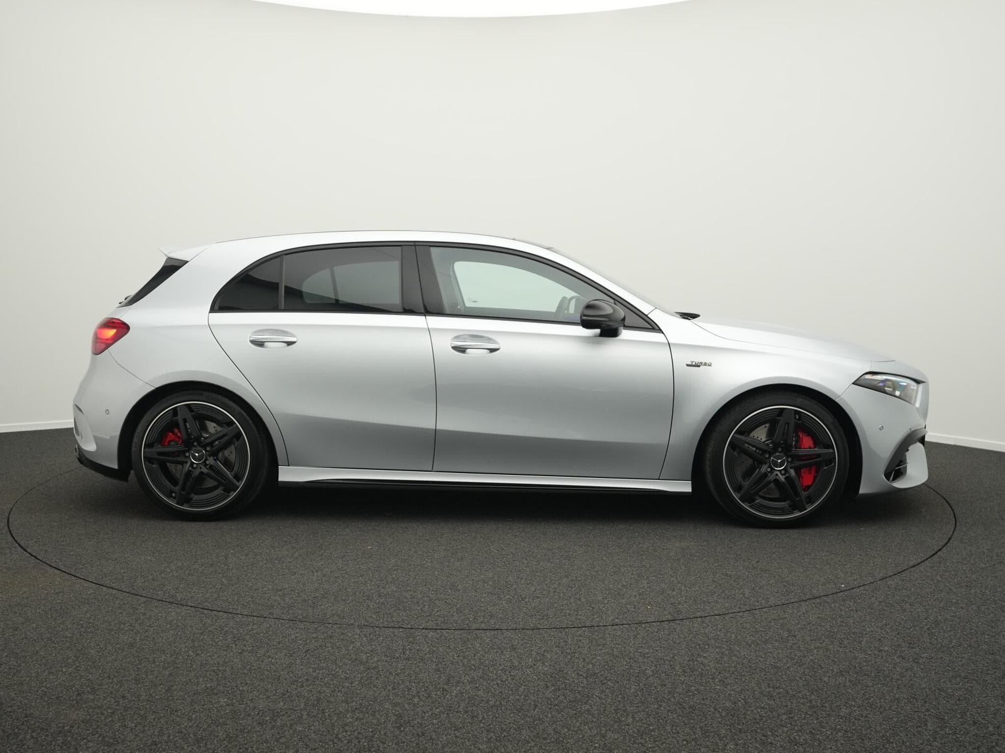 Mercedes A 45 AMG A 45 S AMG 4MATIC Multi+360°+Pano+Headup+ (2025) - Foto 5