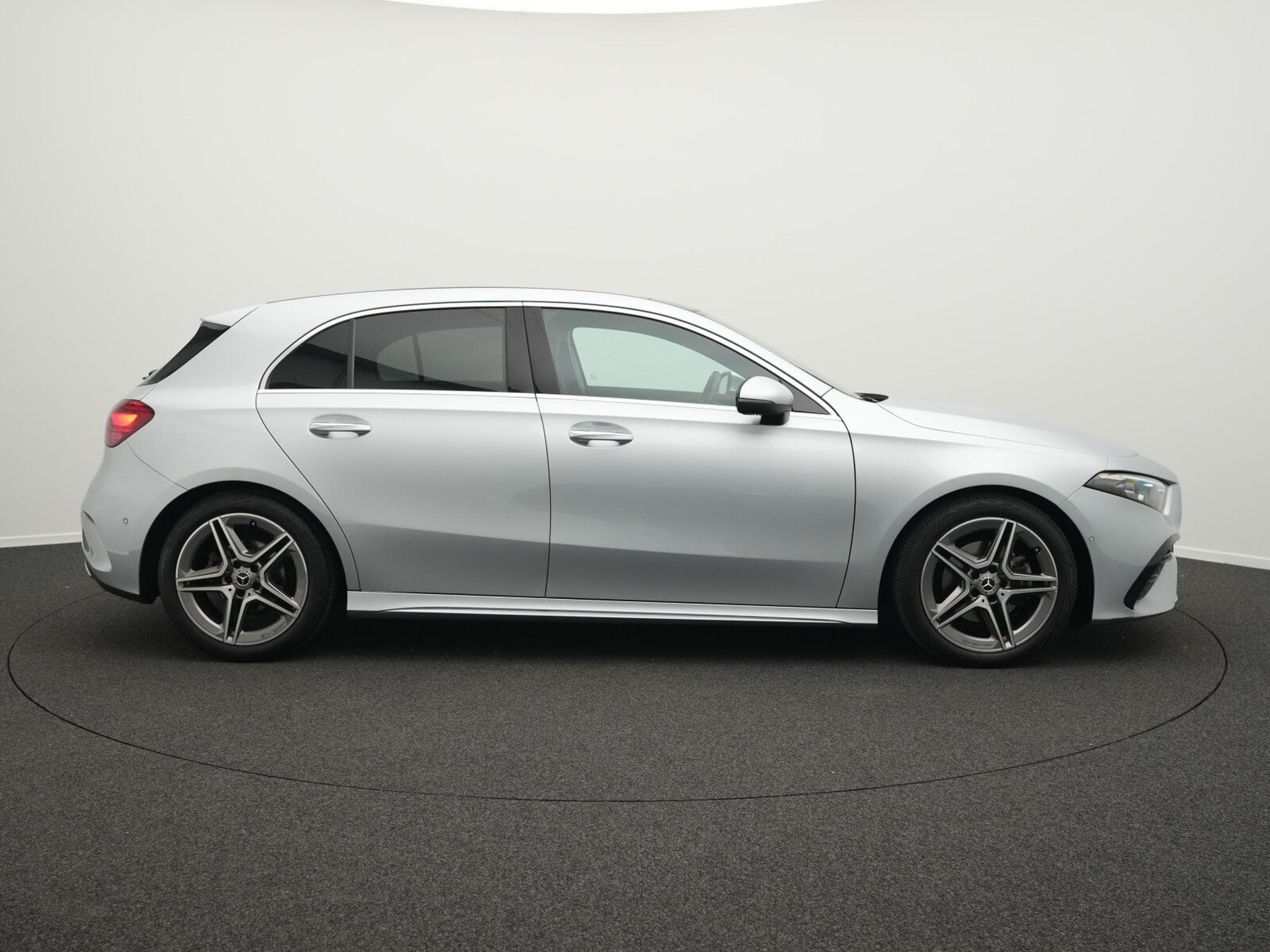 Mercedes A 180 AMG-Line (2024) - Foto 5