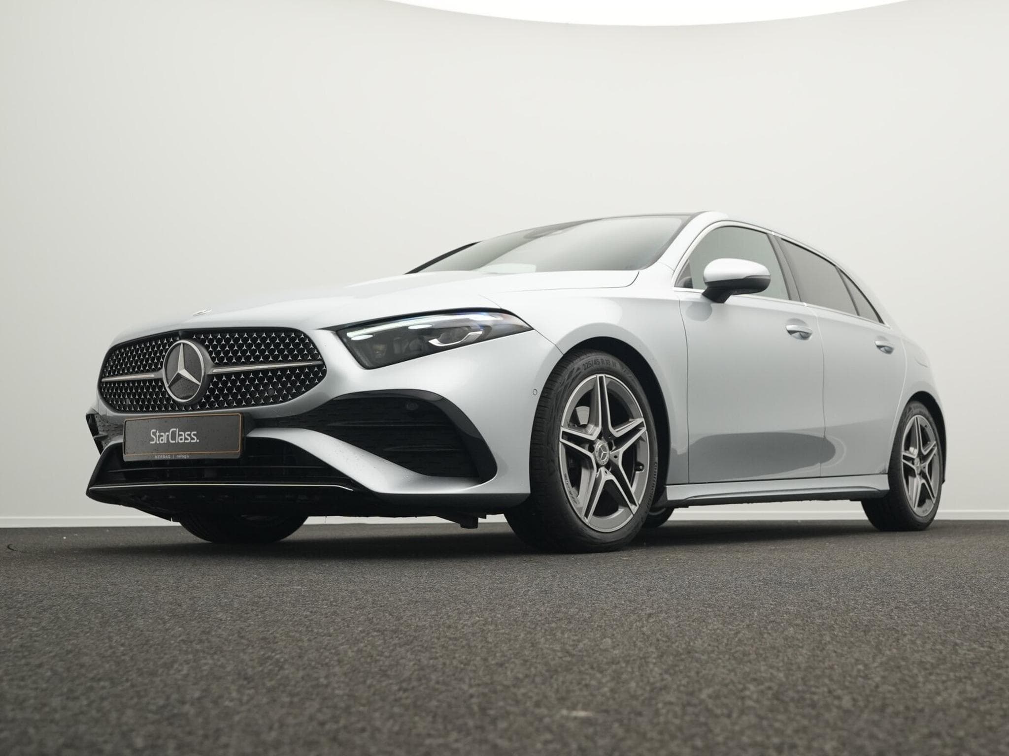 Mercedes A 180 AMG-Line (2024) - Foto 8