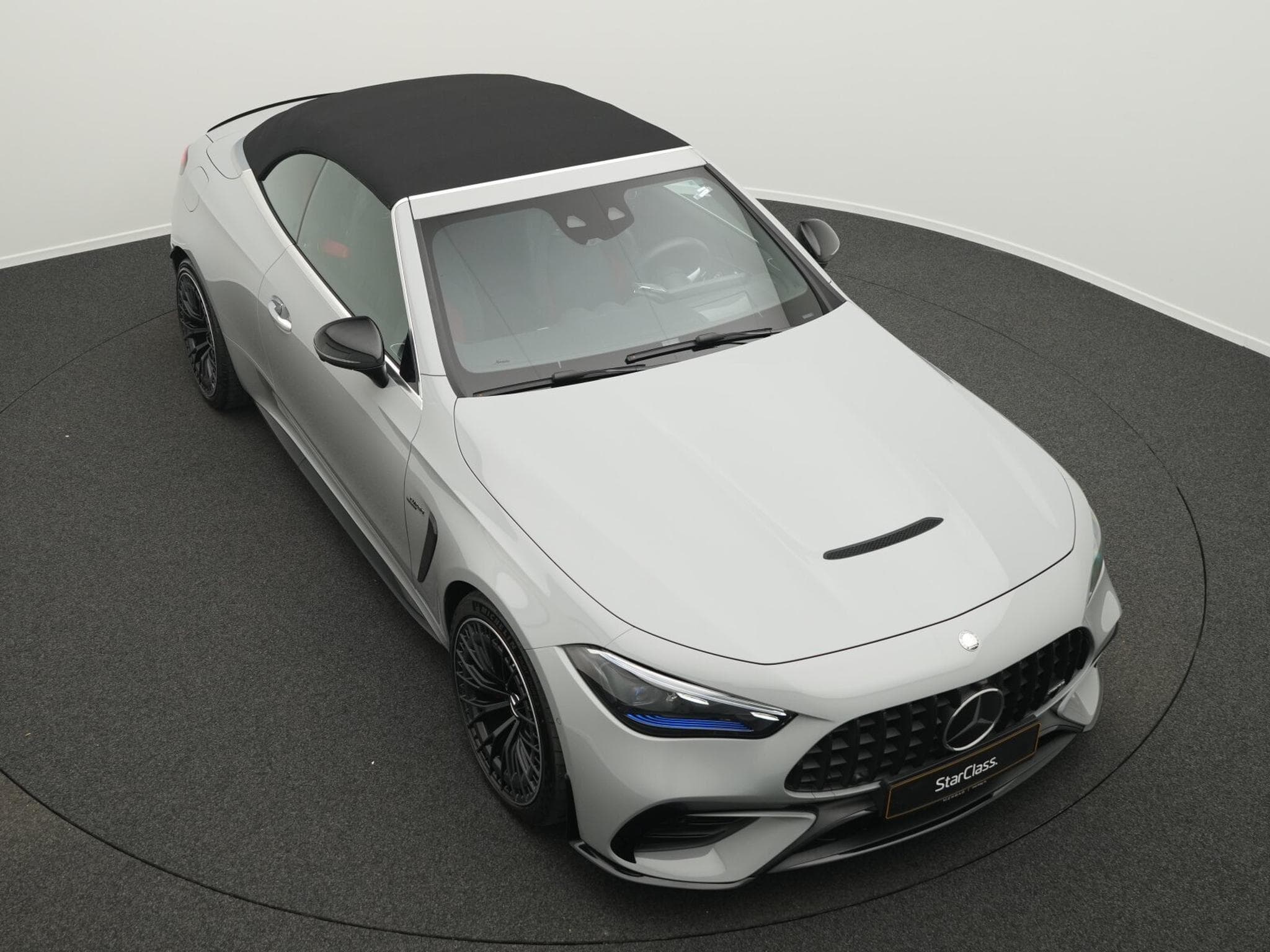 Mercedes CLE 53 AMG 4M Cab (2025) - Foto 10