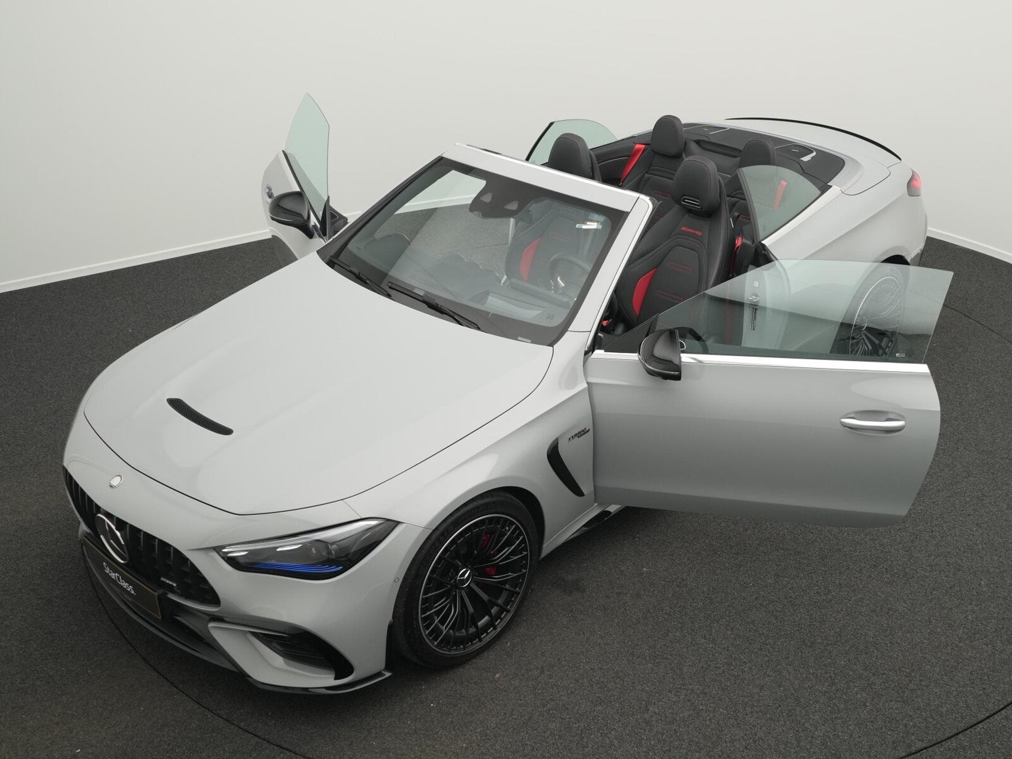 Mercedes CLE 53 AMG 4M Cab (2025) - Foto 12