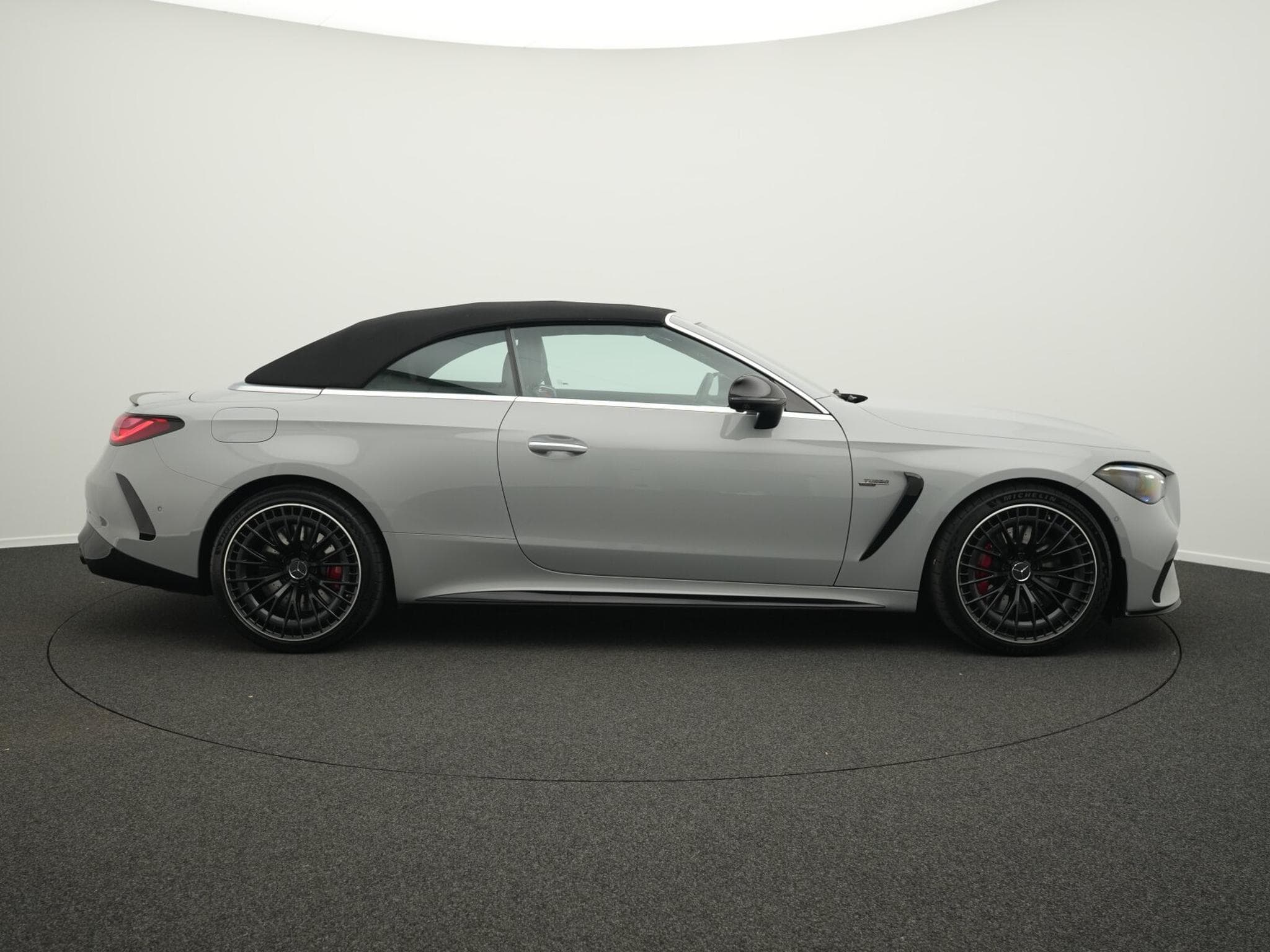 Mercedes CLE 53 AMG 4M Cab (2025) - Foto 5
